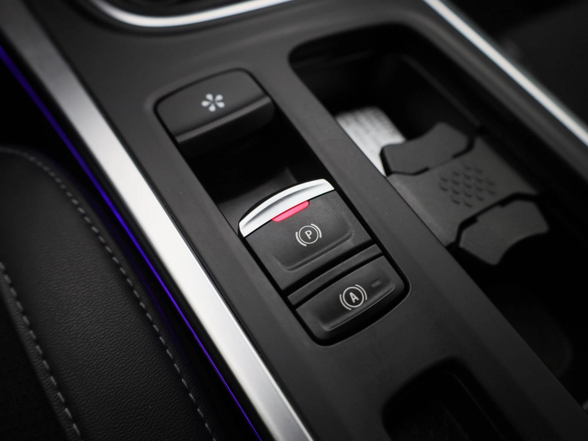 Renault-Mégane Estate-image-17