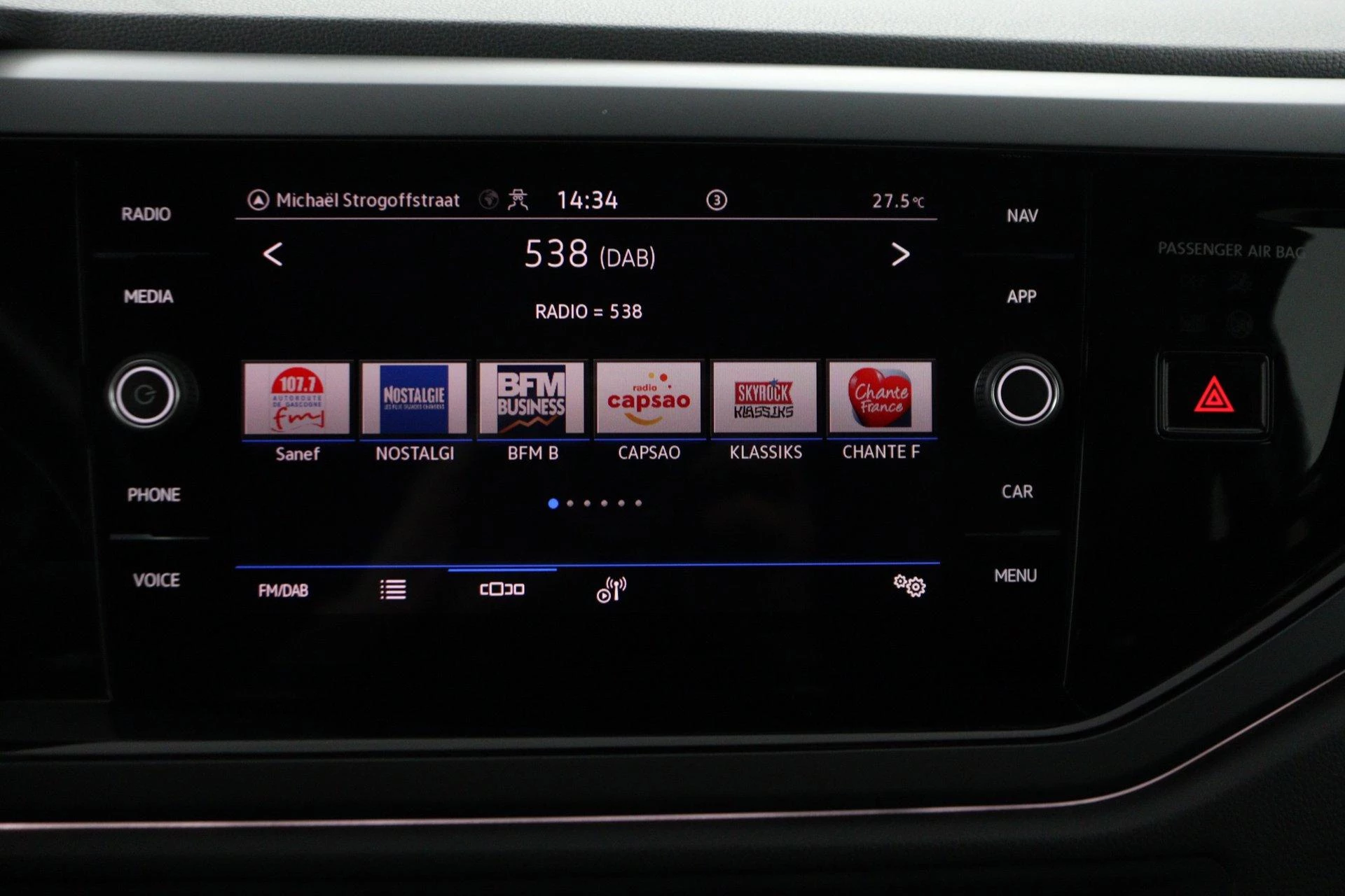 Volkswagen-Polo-image-22