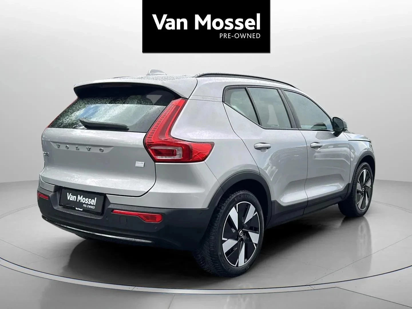 Volvo-XC40-image-4