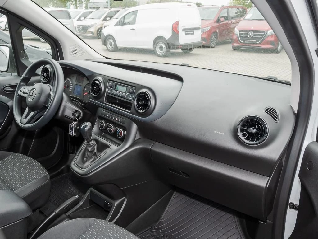 Mercedes-Benz-Citan 110-image-12