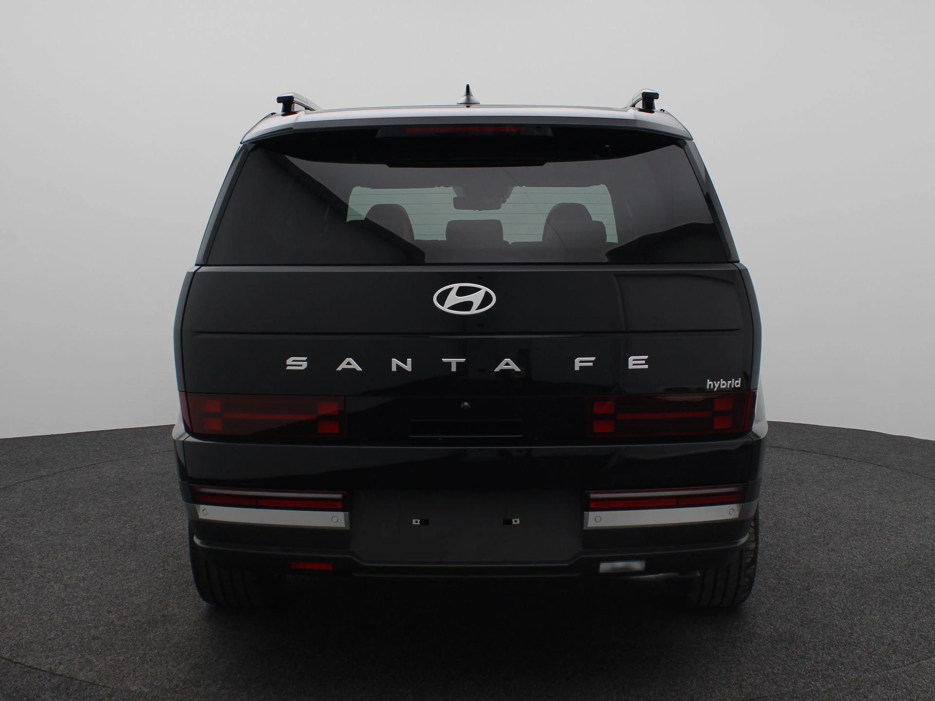 Hyundai-Santa Fe-image-5