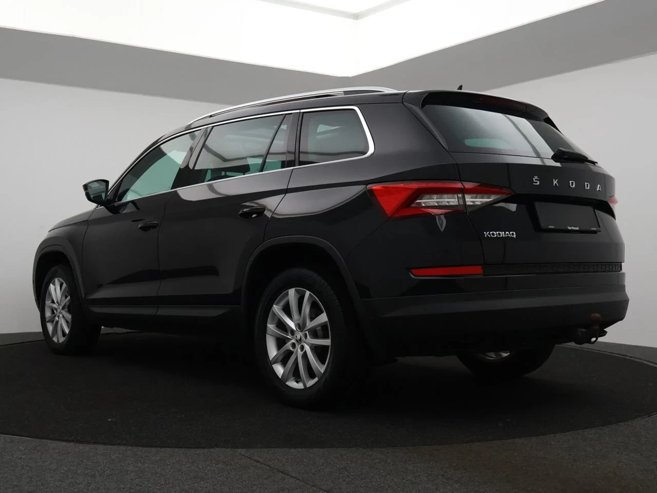 Škoda Kodiaq SKODA Kodiaq 1.5TSI 150PK *AUTOMAAT*PANODAK*TREKHAAK*LEDER*CAMERA*PDC*NAVI*AIRCO*KEYLESS GO*...*