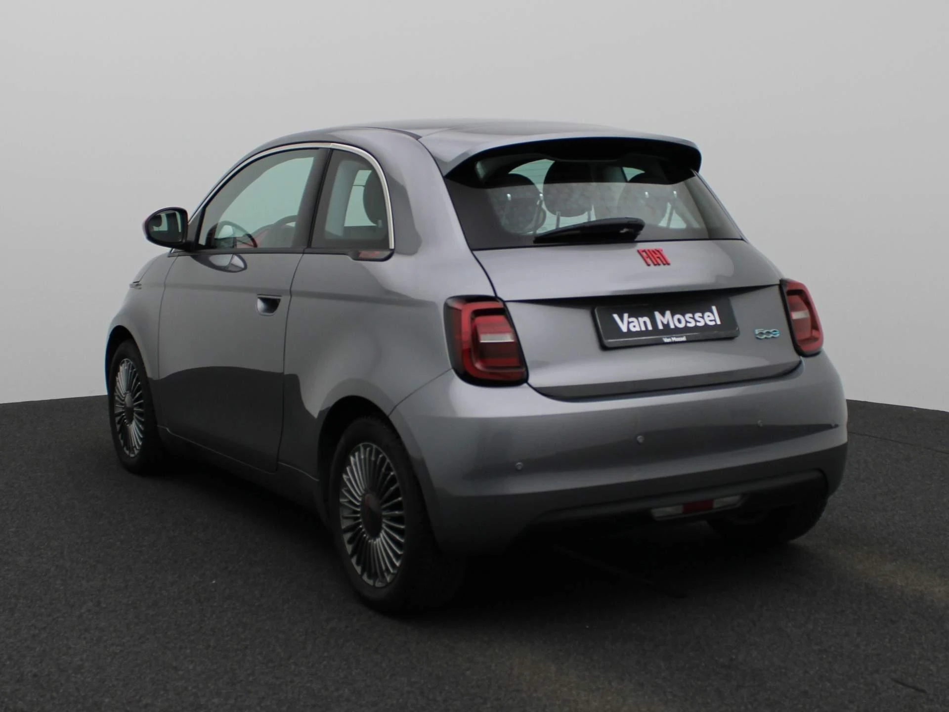 Fiat-500e-image-1