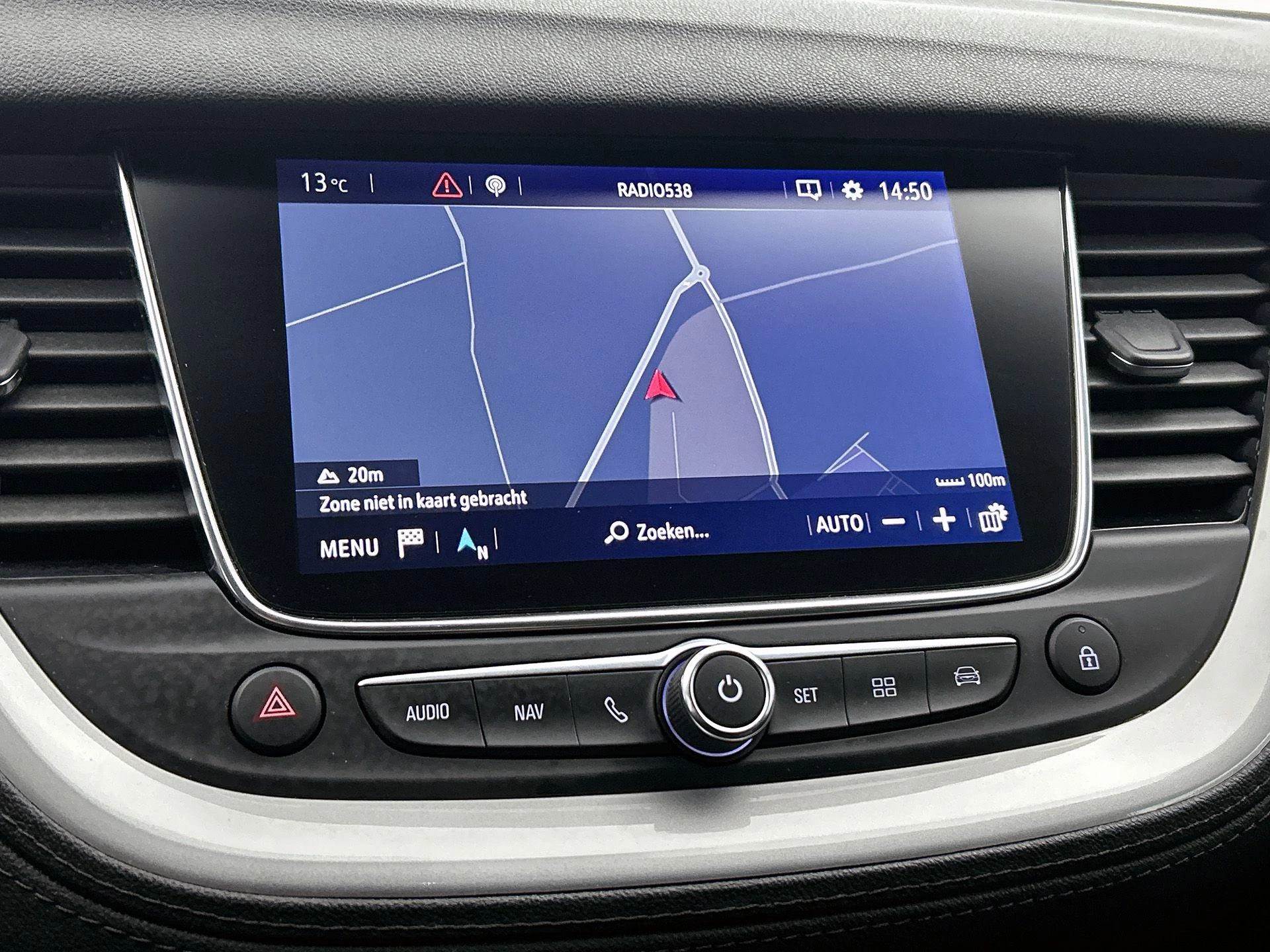 Opel-Grandland X-image-6