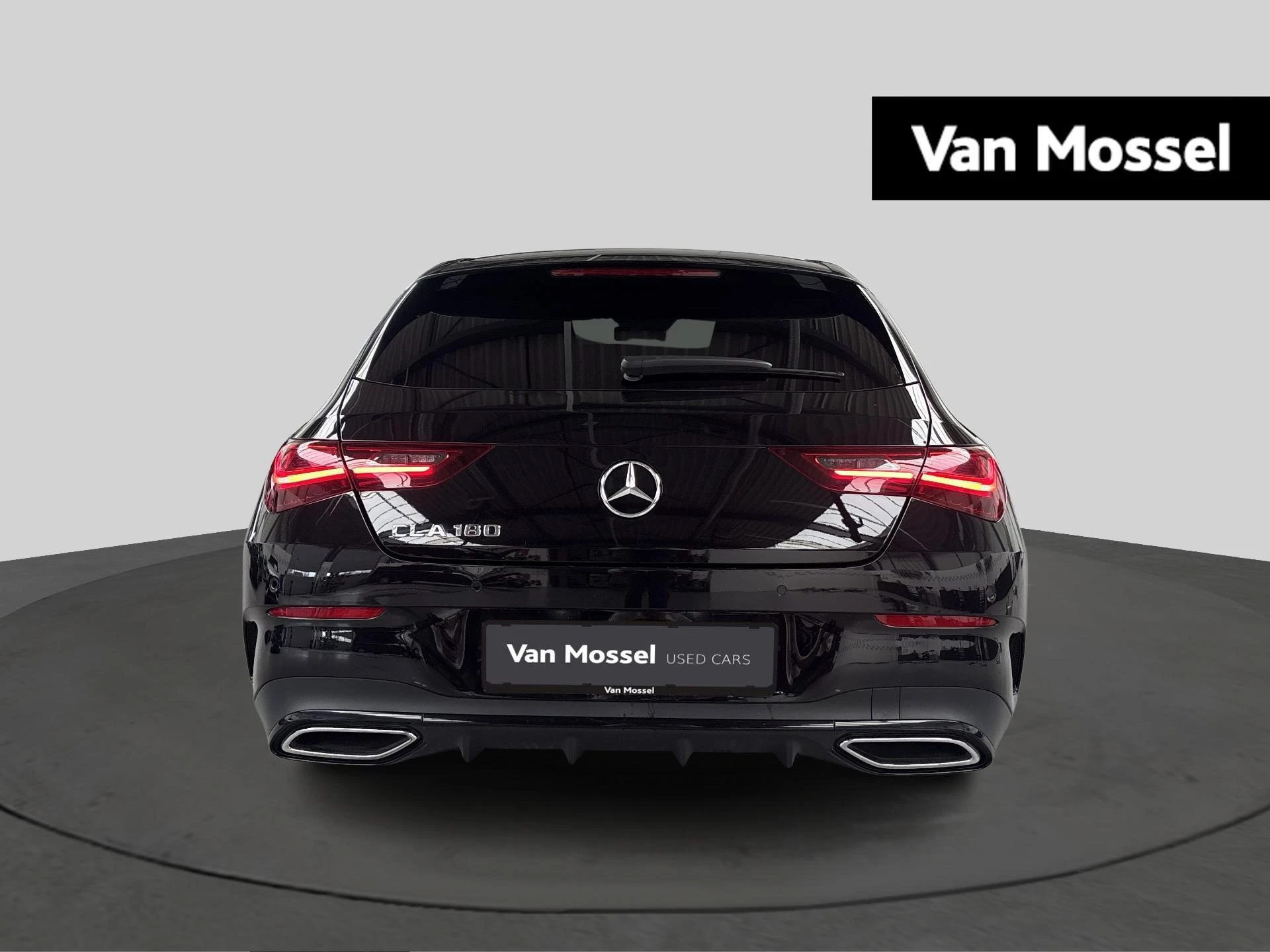 Mercedes-Benz-CLA-image-2