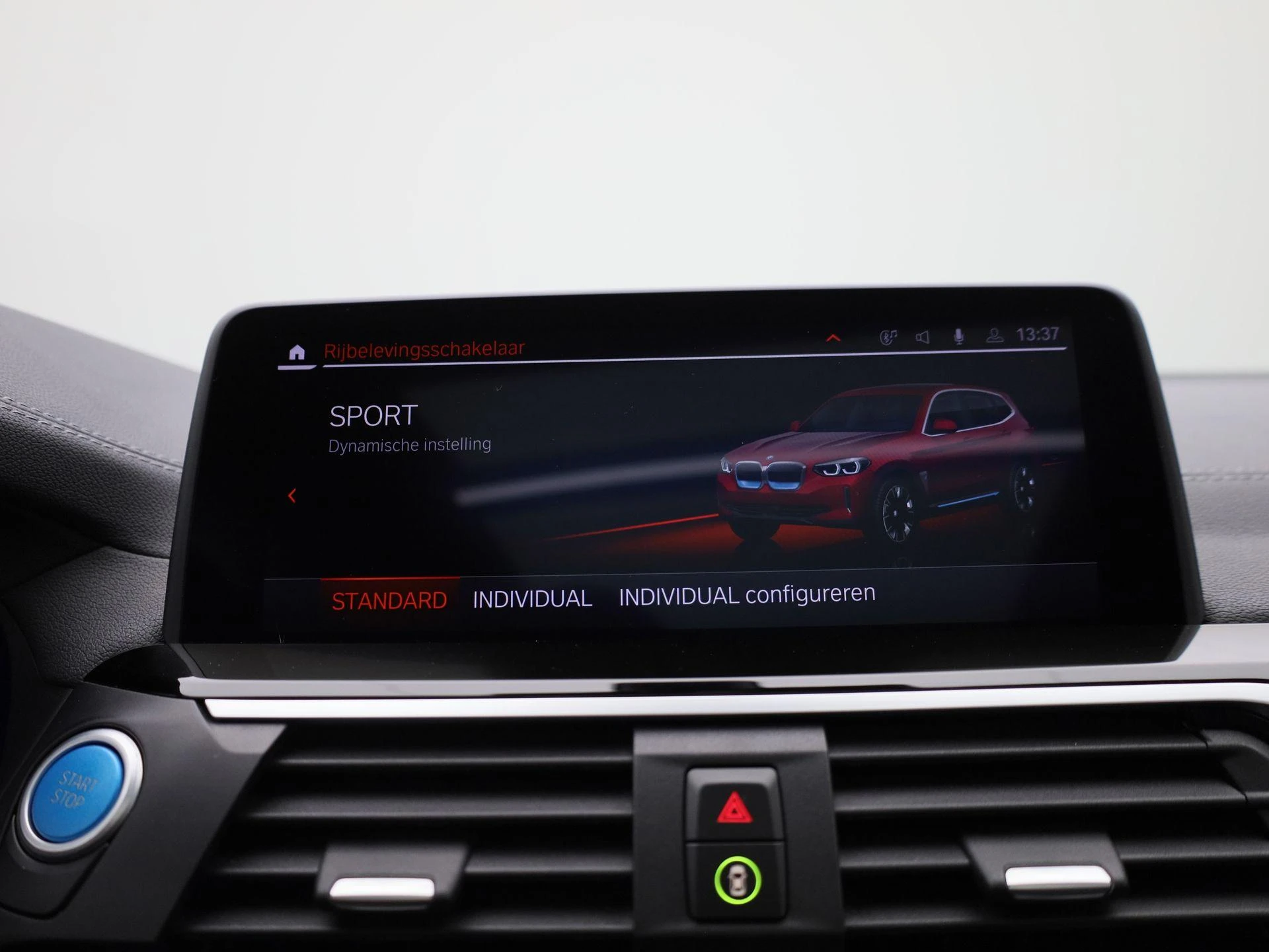 BMW-iX3-image-30