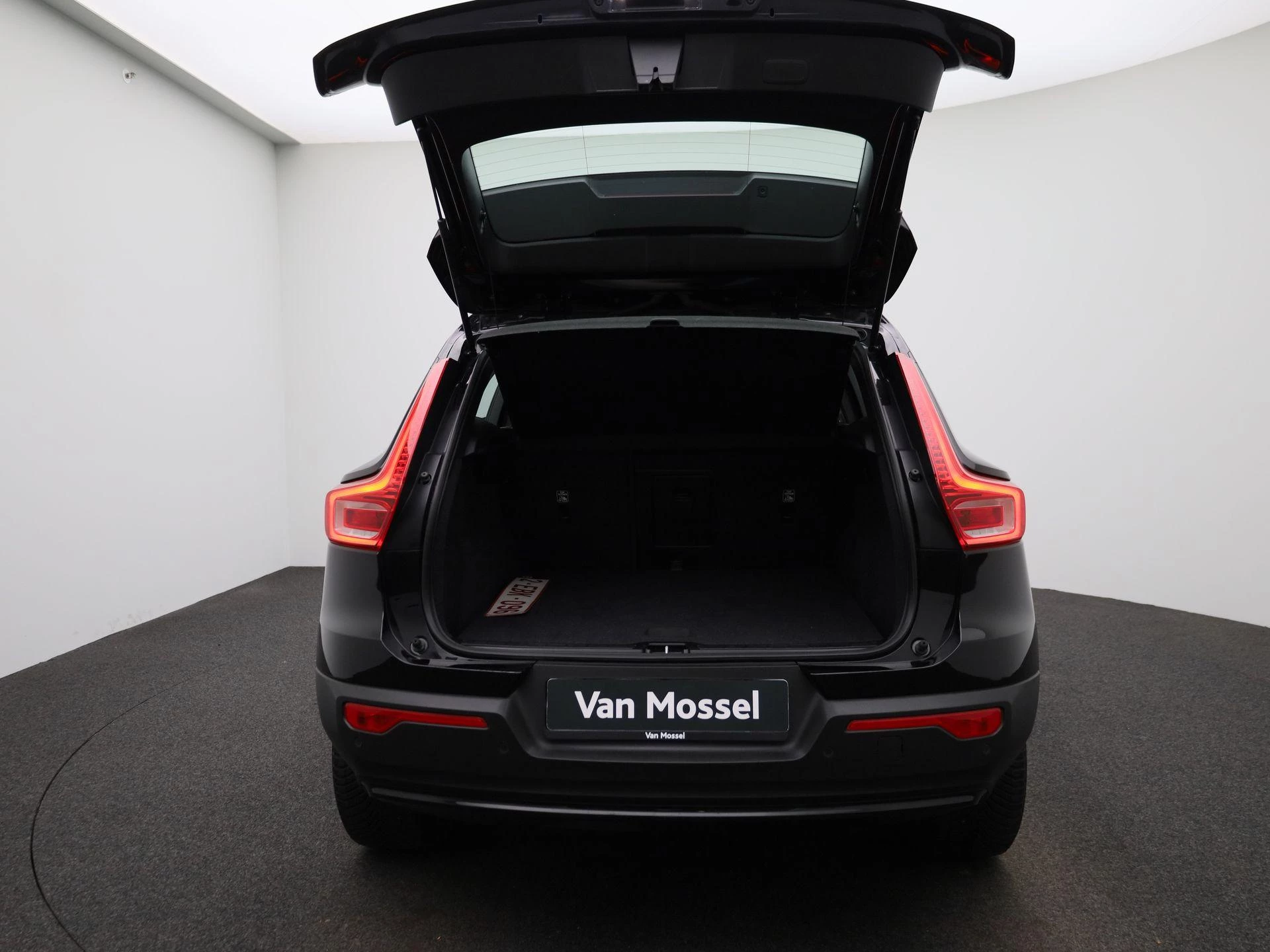 Volvo XC40 Recharge Core