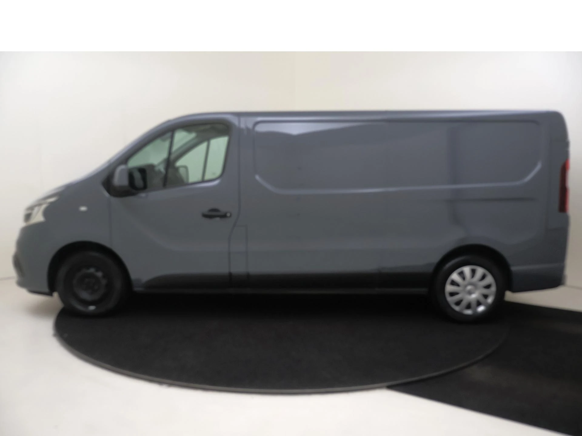 Renault-Trafic-image-7