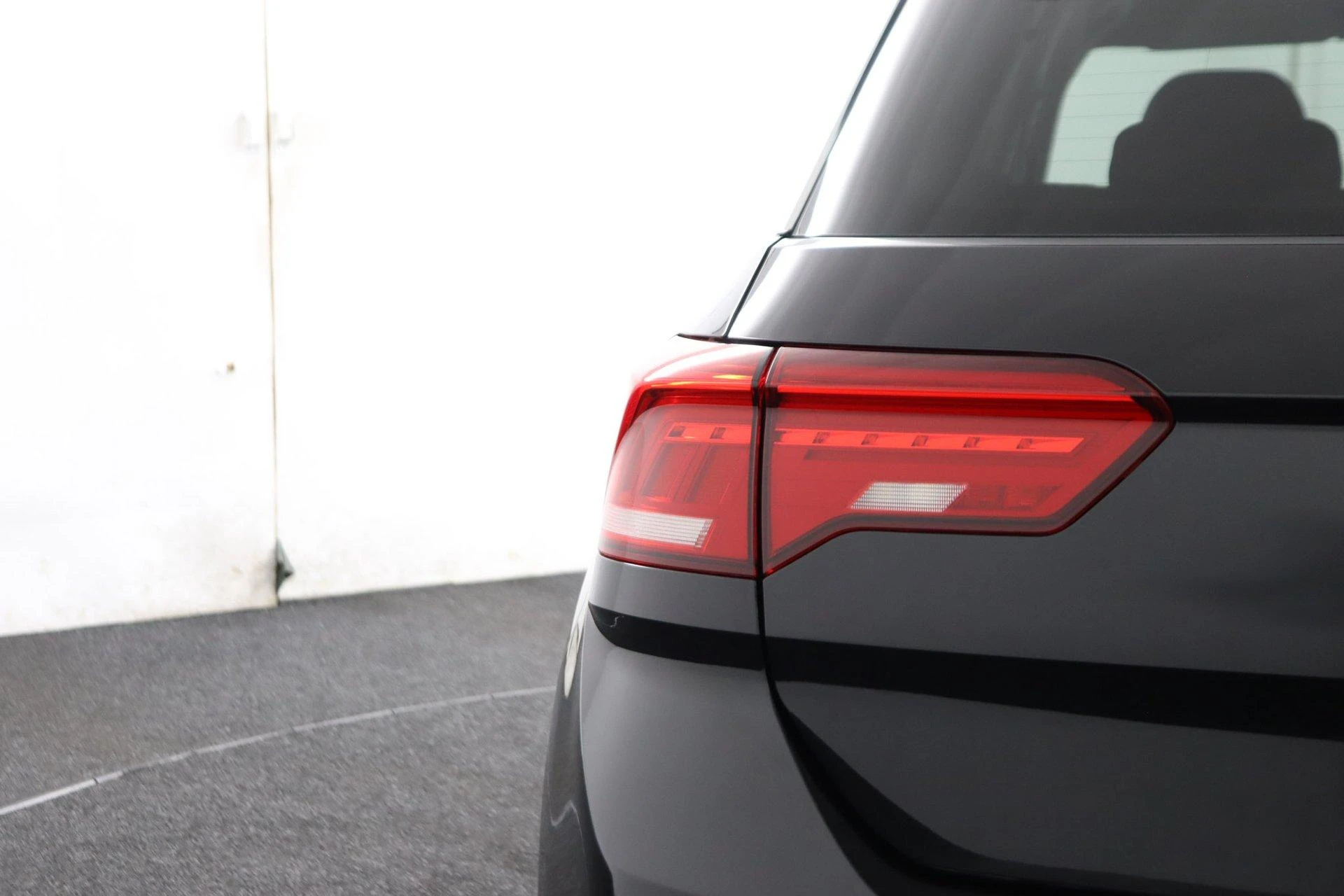 Volkswagen-T-Roc-image-38