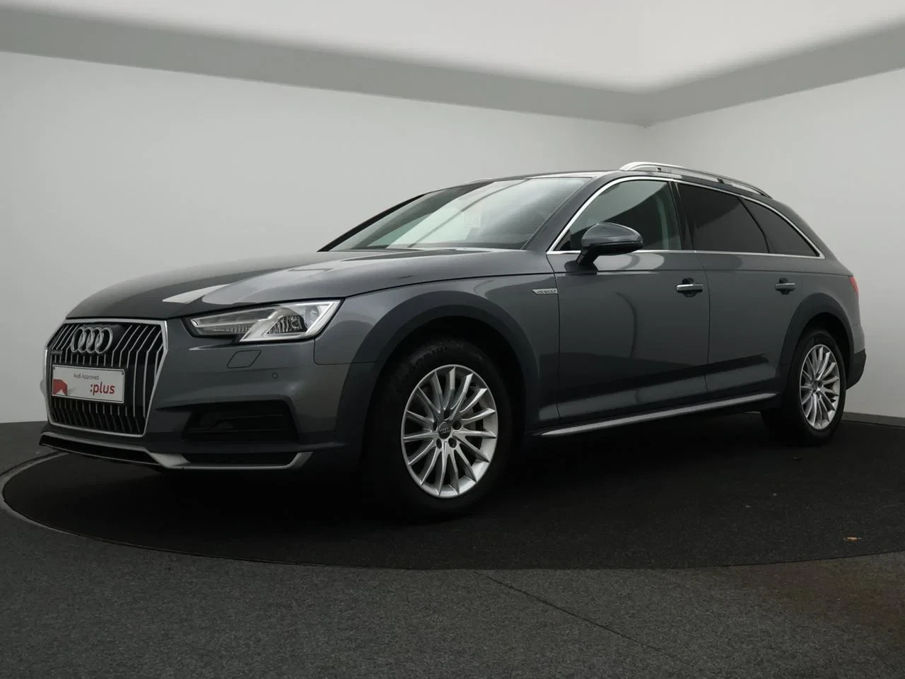Audi-A4-image-0