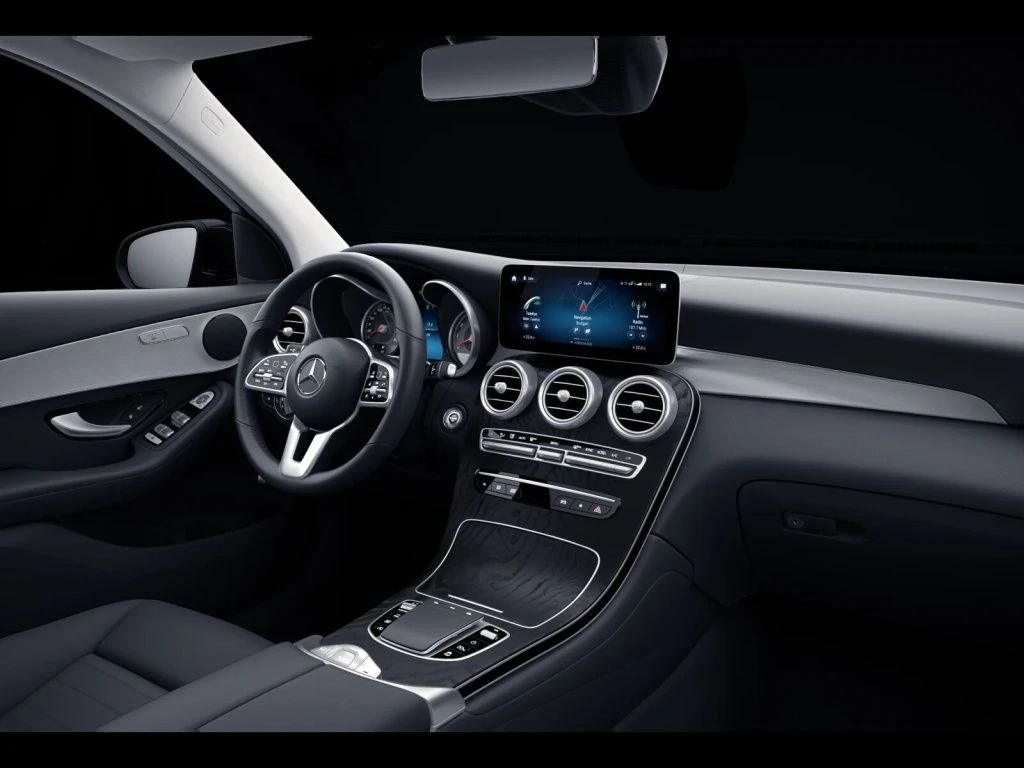 Mercedes-Benz-GLC 200 d-image-12