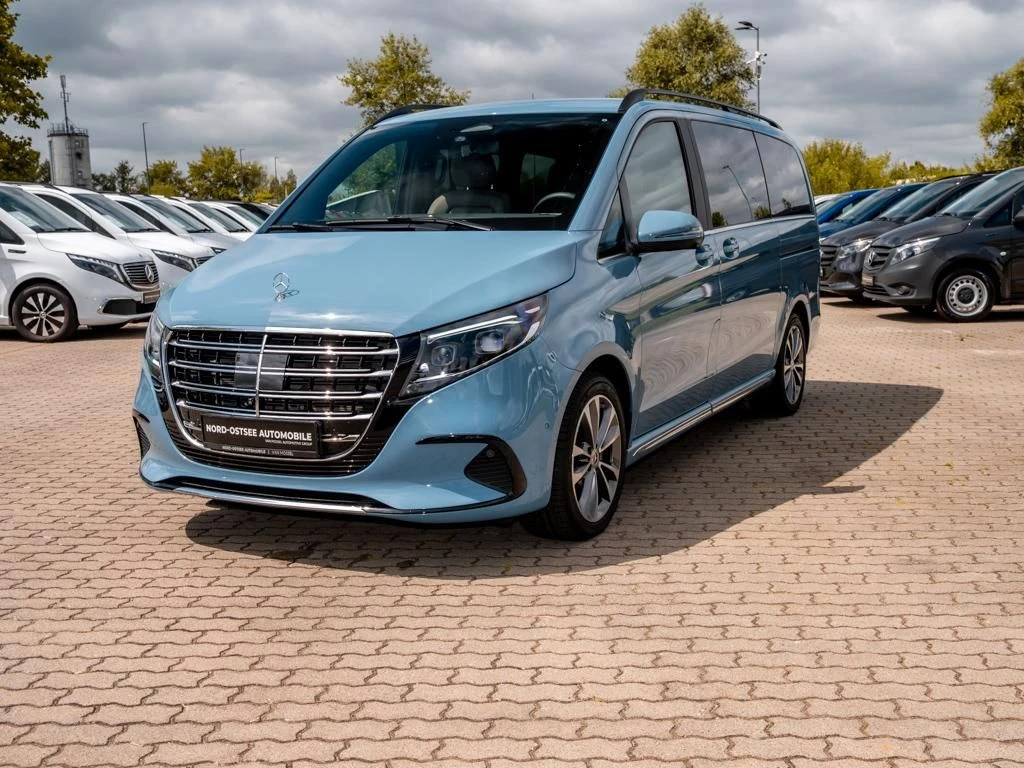 Mercedes-Benz-V-Klasse 300-image-6