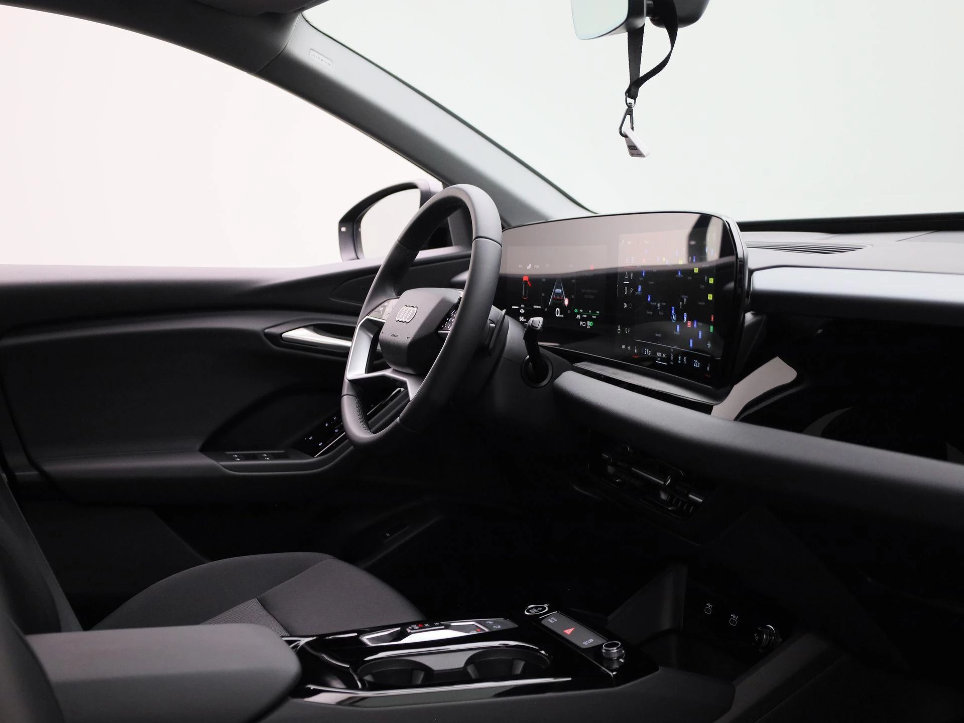 Audi-Q6 e-tron-image-38