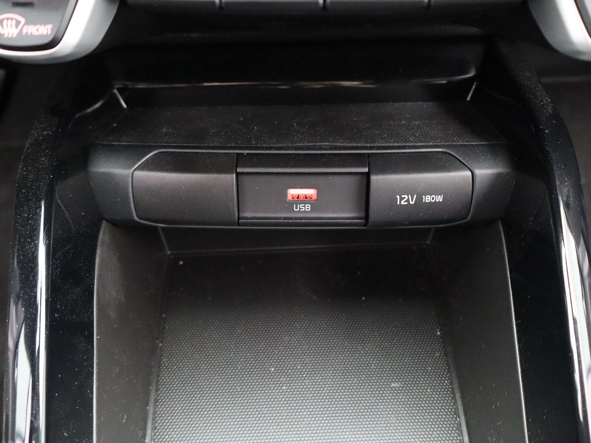 Kia Stonic 1.0 T-GDi MHEV DynamicLine