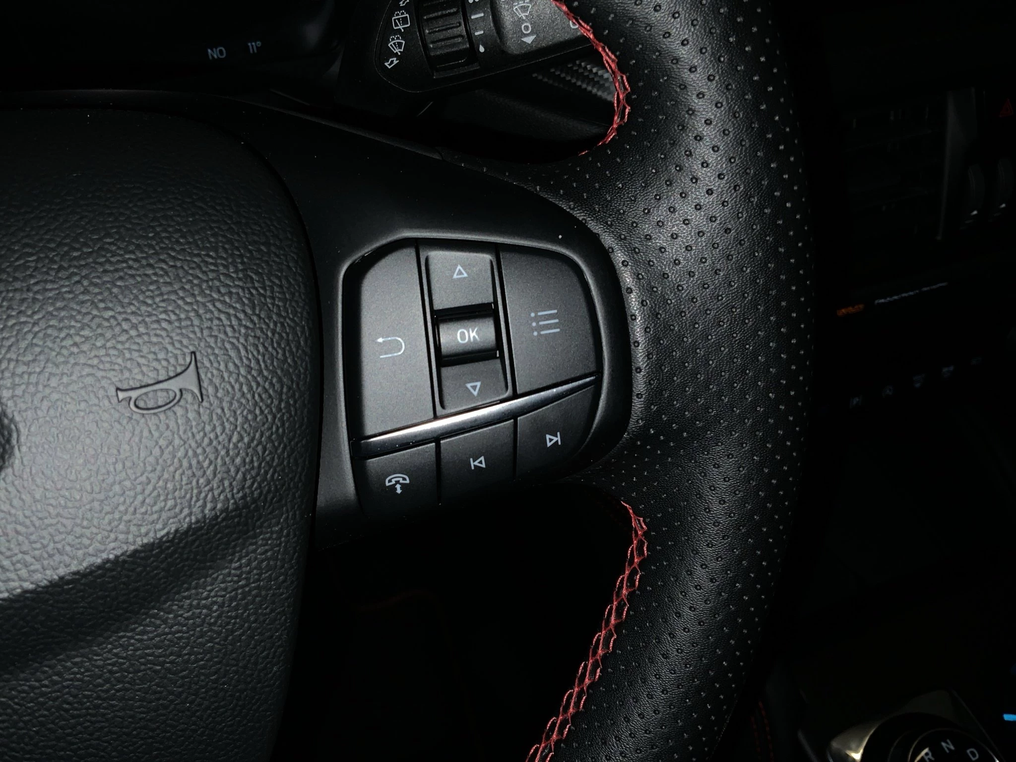 Ford Kuga ST-Line X Aut.*360GRAD*LED-MATRIX*NAVI*GRA*WINTER-PKT.