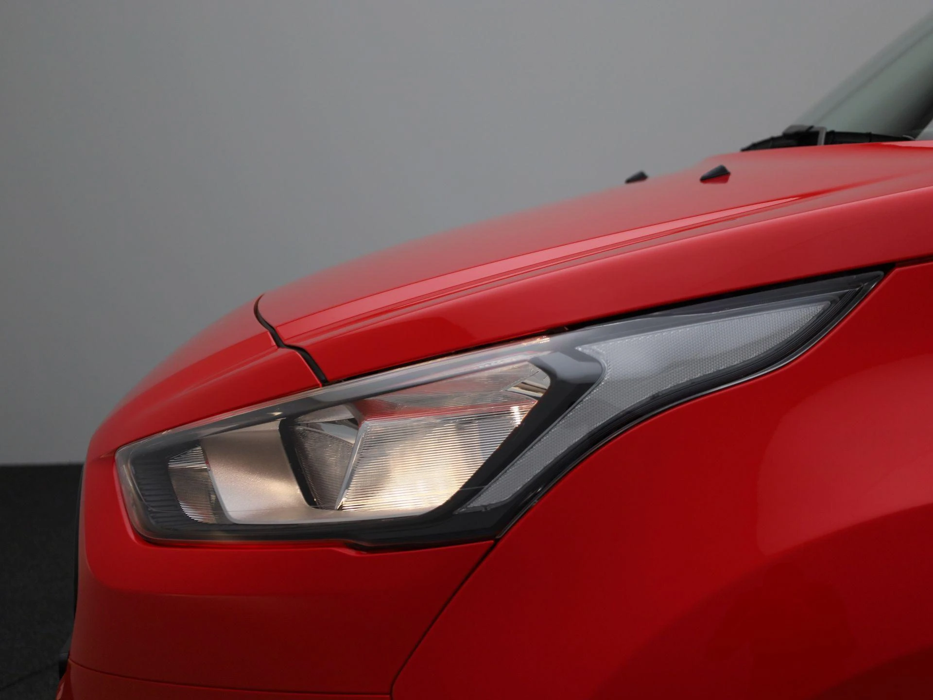Ford-Transit Connect-image-17