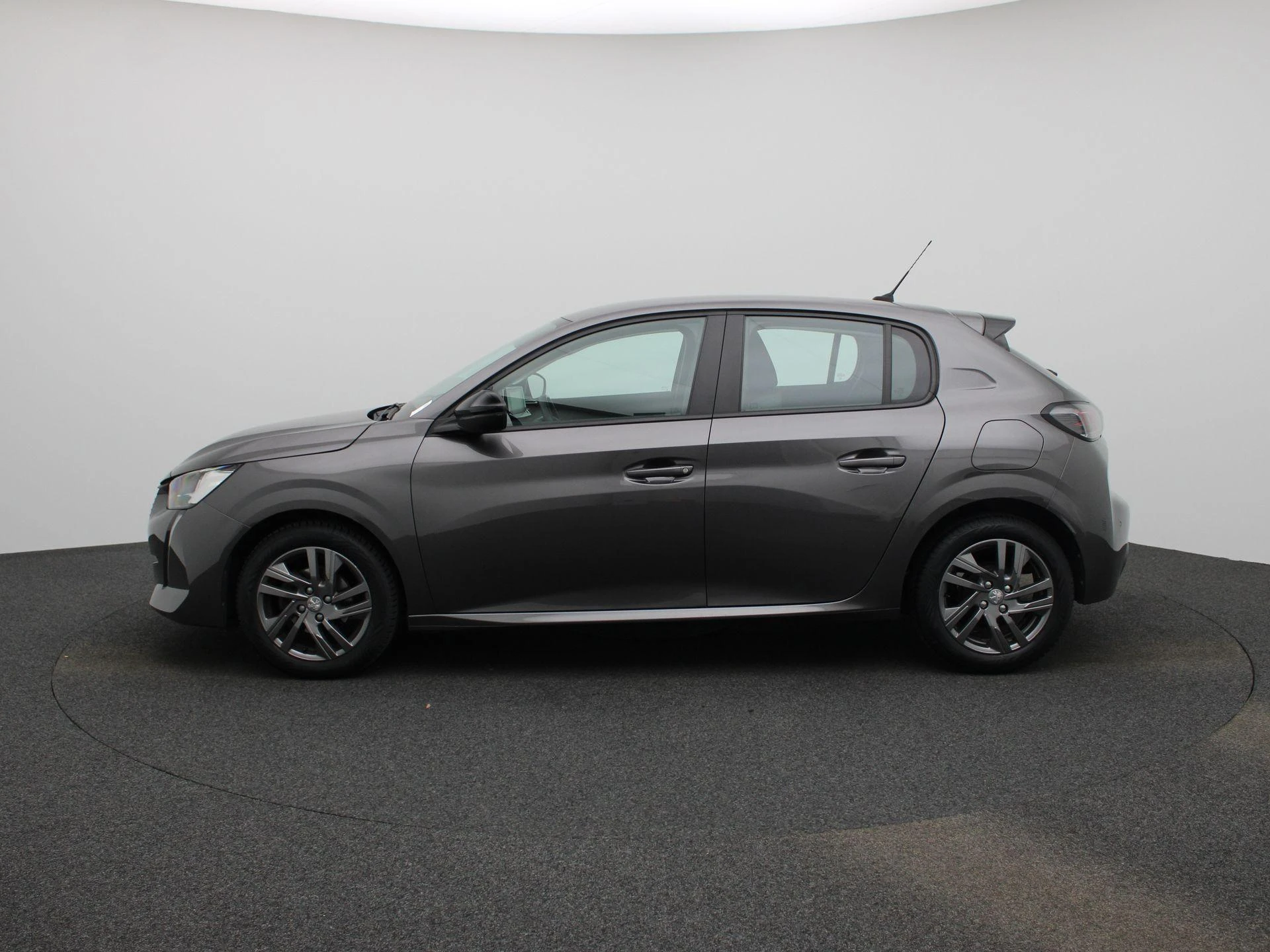 Peugeot-208-image-3