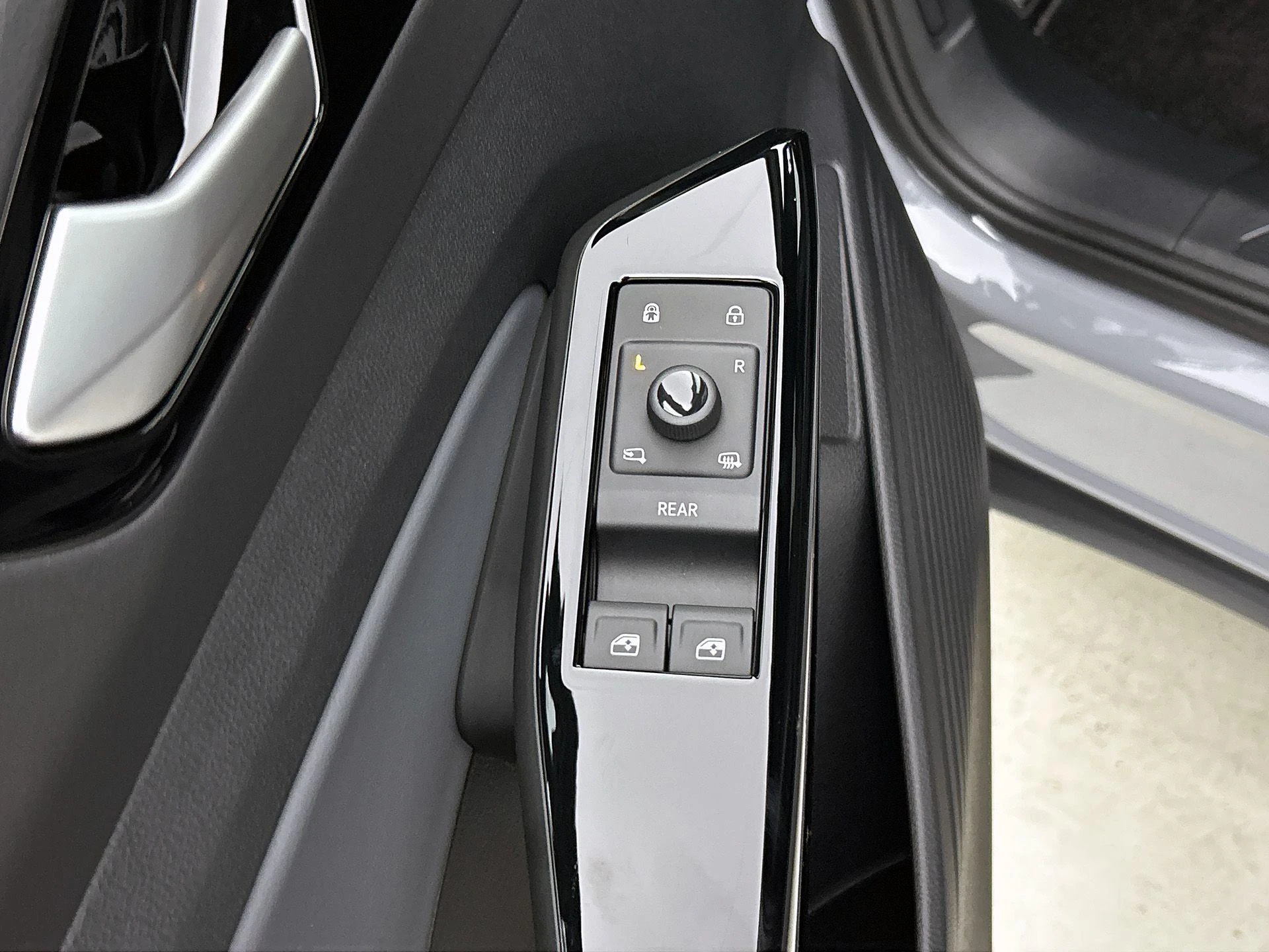 Volkswagen ID.4 Pro Limited Edition 77 kWh 286 PK