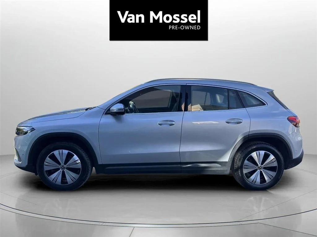 Mercedes-Benz-EQA-image-7
