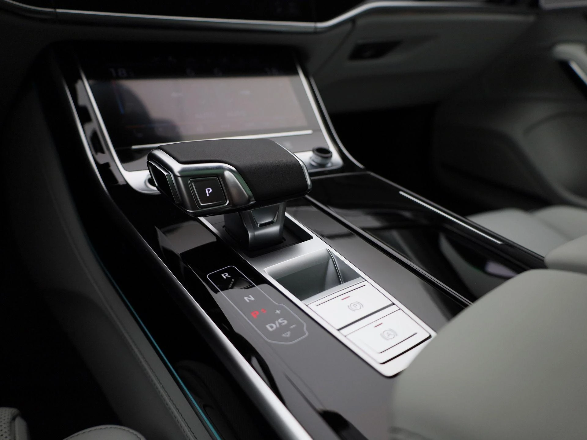 Audi-A8-image-20