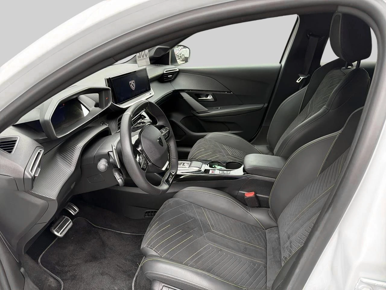 Peugeot-208-image-7