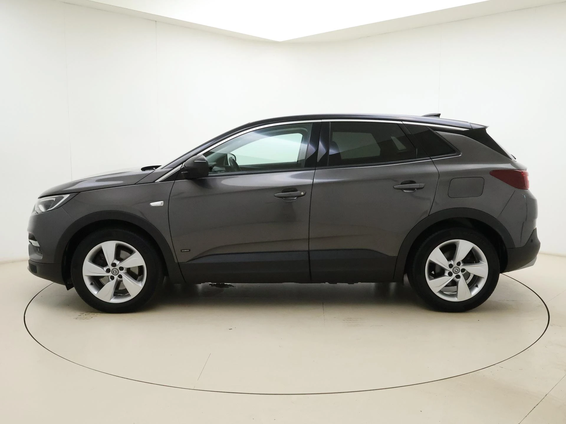 Opel Grandland X 1.6 Turbo Hybrid Business Elegance