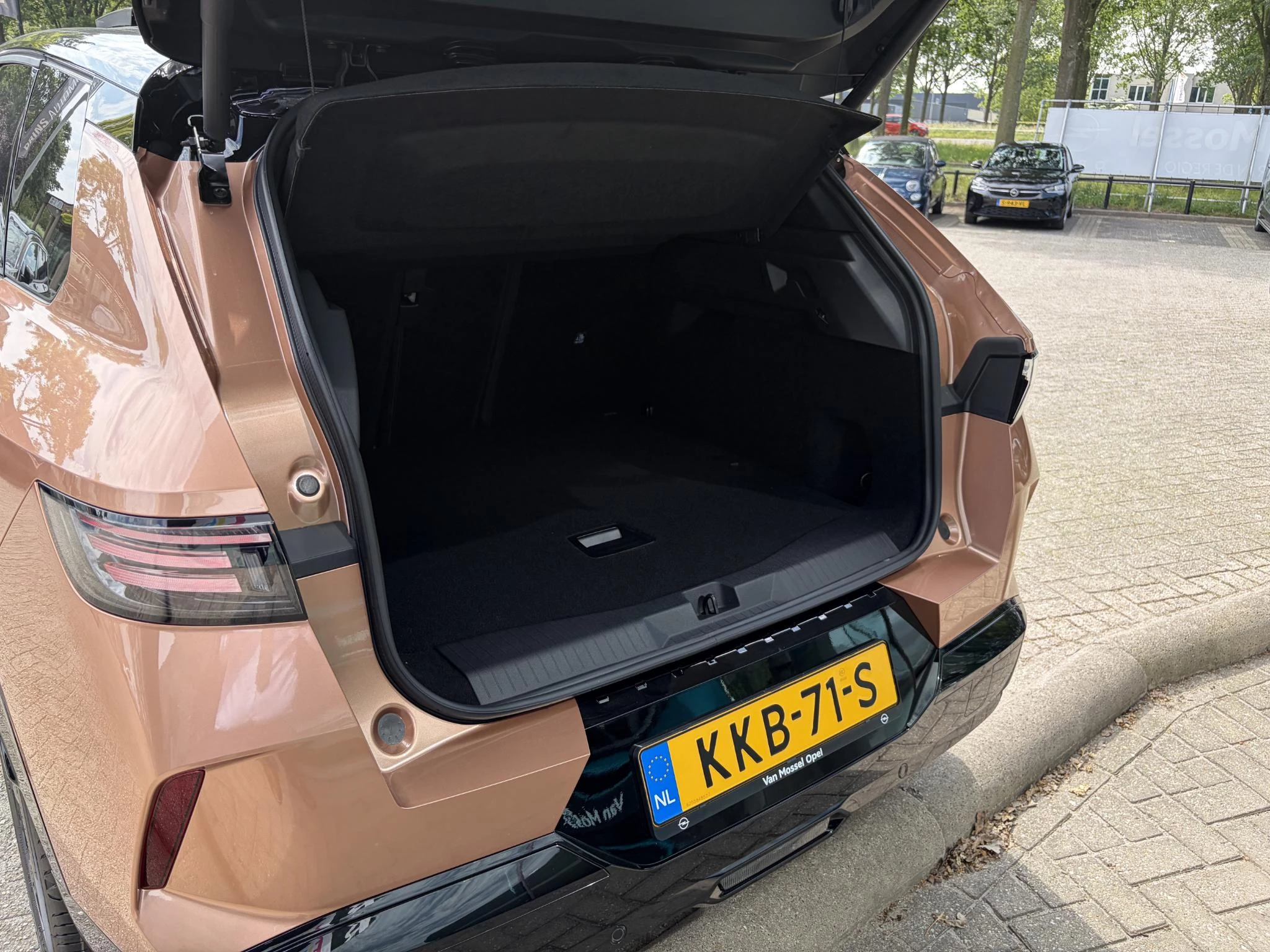 Opel Grandland 1.6 Turbo Plug-in-Hybrid Ultimate