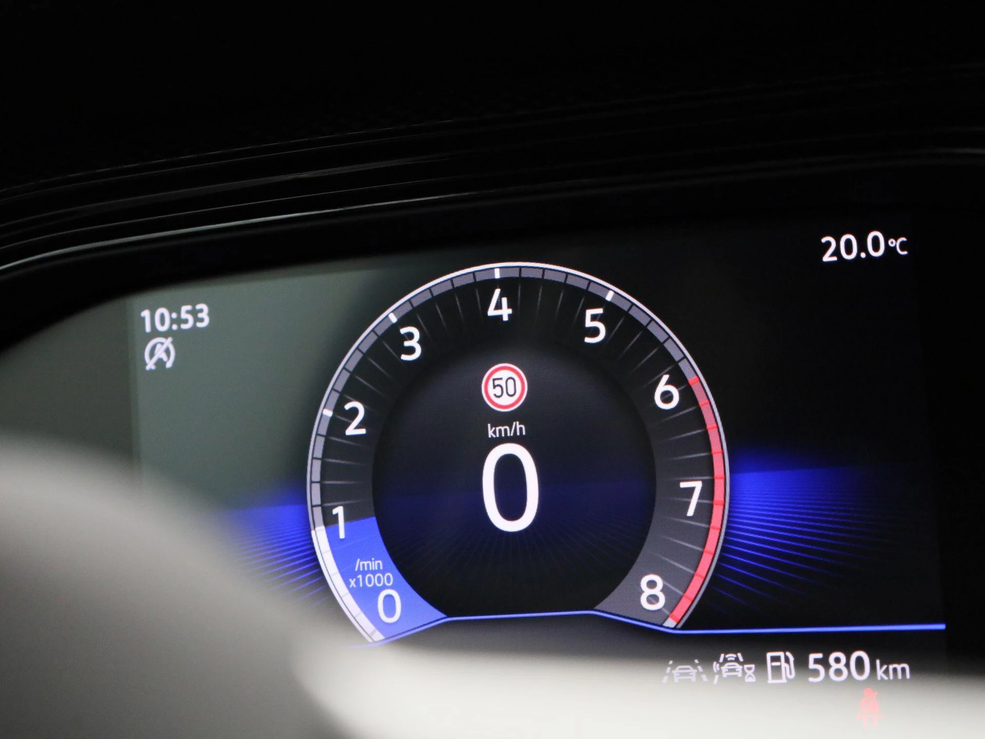 Volkswagen-Polo-image-21