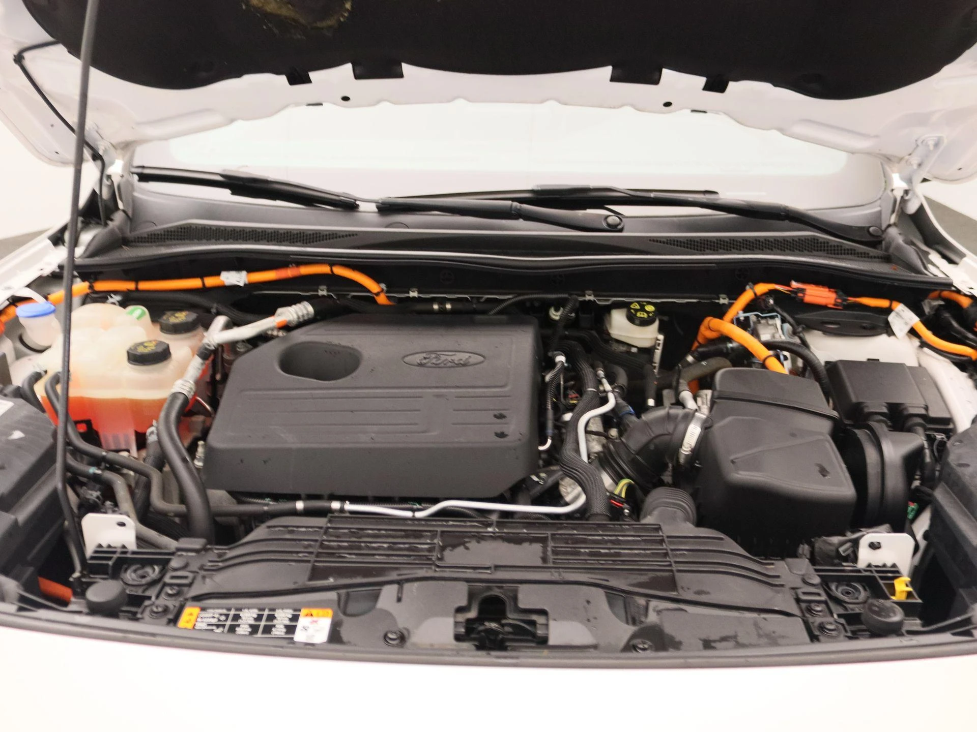 Ford-Kuga-image-27