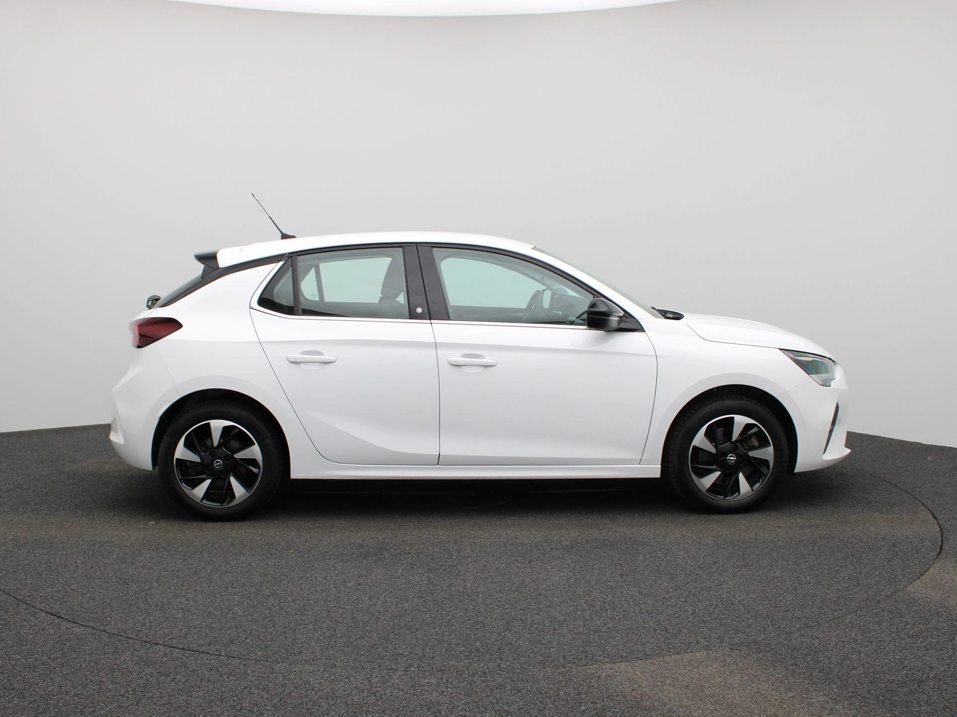 Opel-Corsa-e-image-5