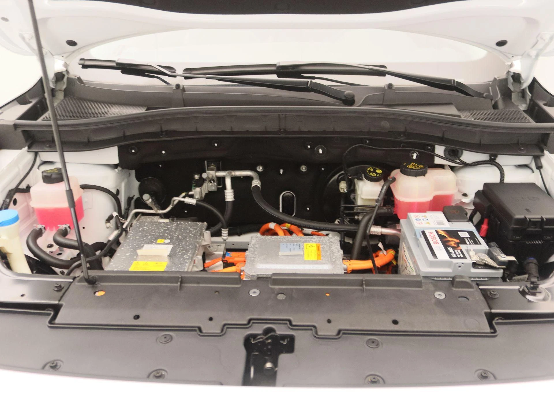 MG-ZS EV-image-25
