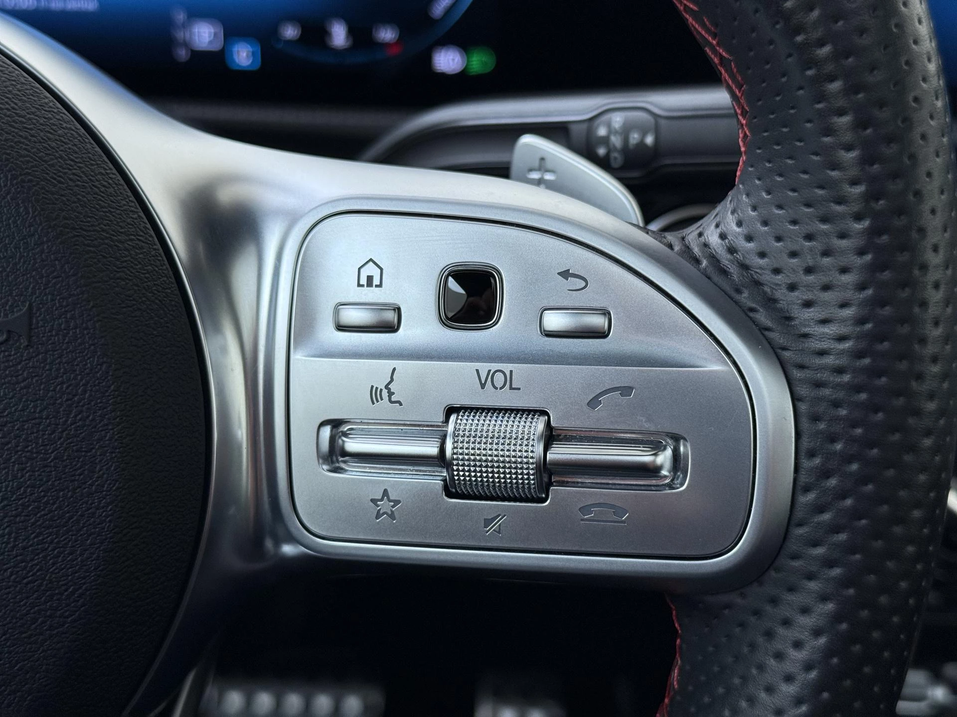 Mercedes-Benz-A-Klasse-image-17