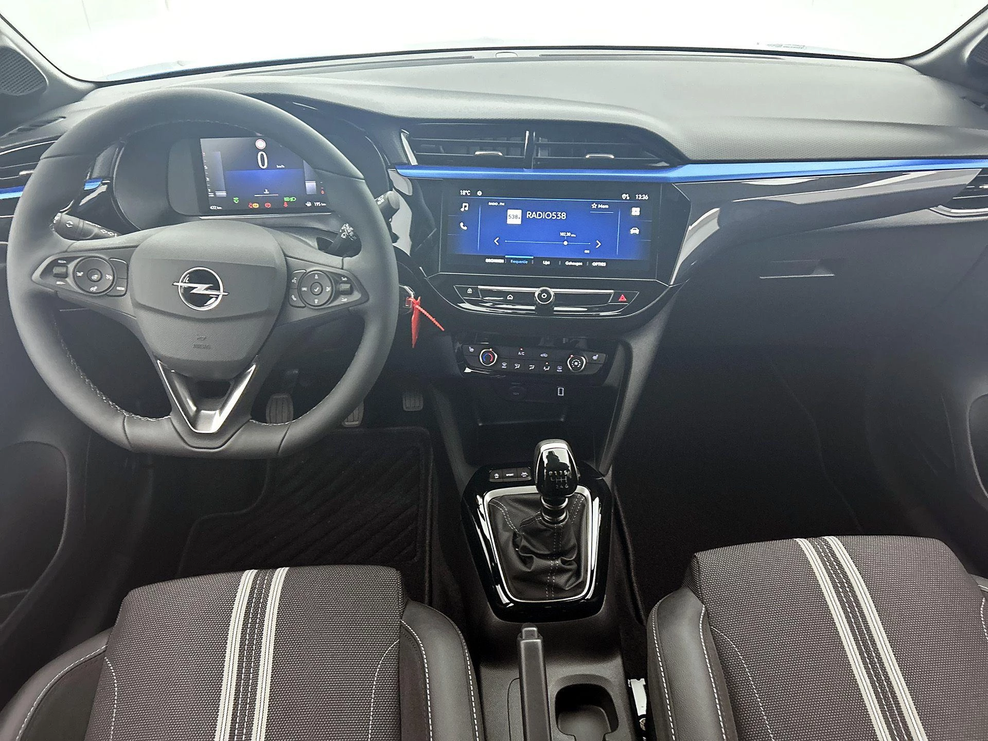 Opel Corsa 1.2 Turbo Yes
