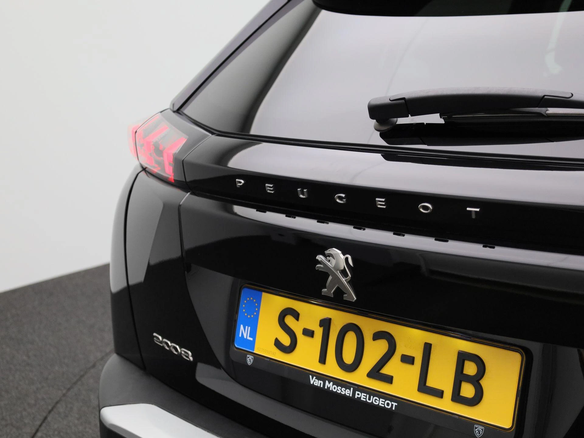 Peugeot-2008-image-34