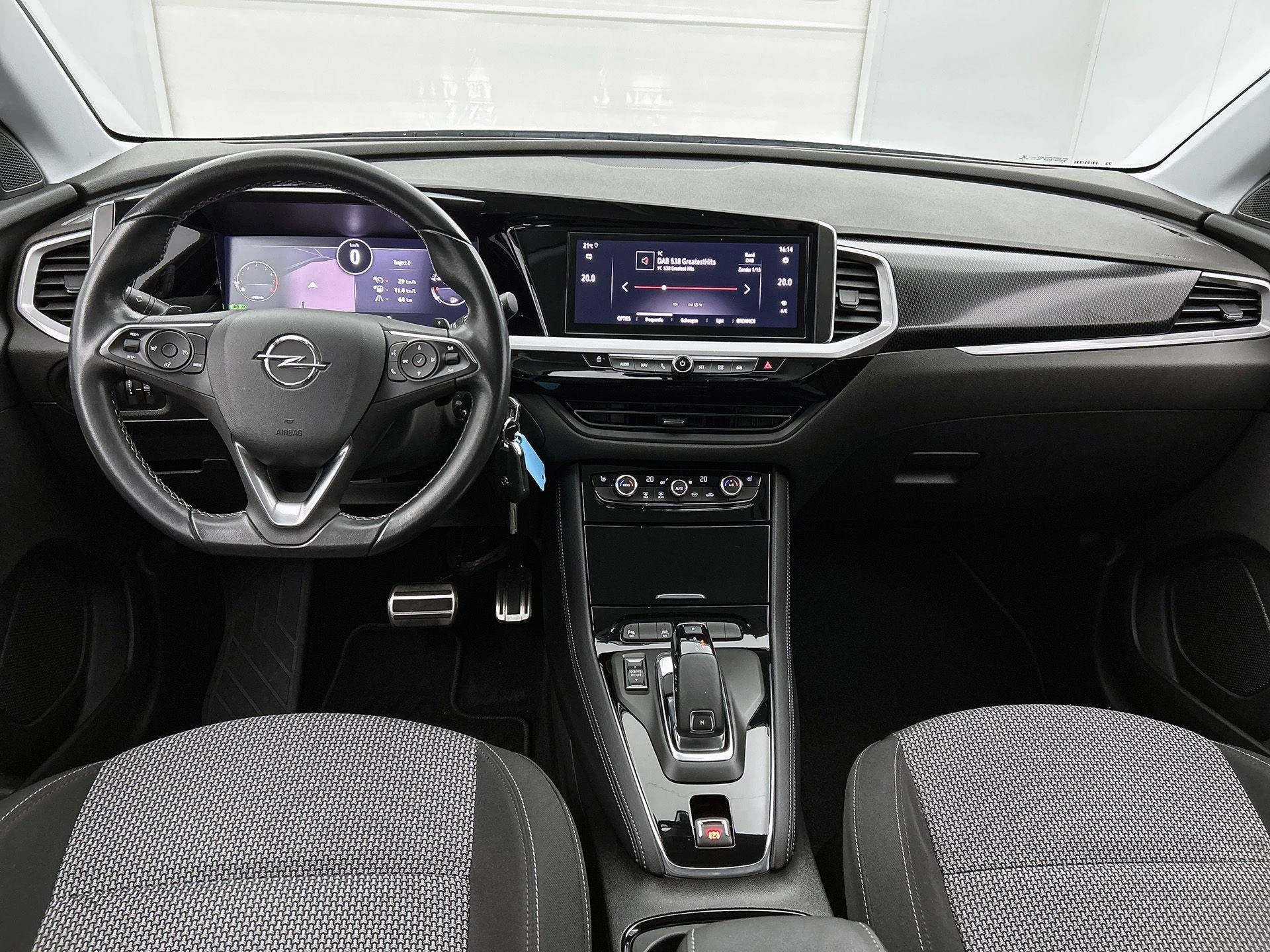 Opel-Grandland-image-21