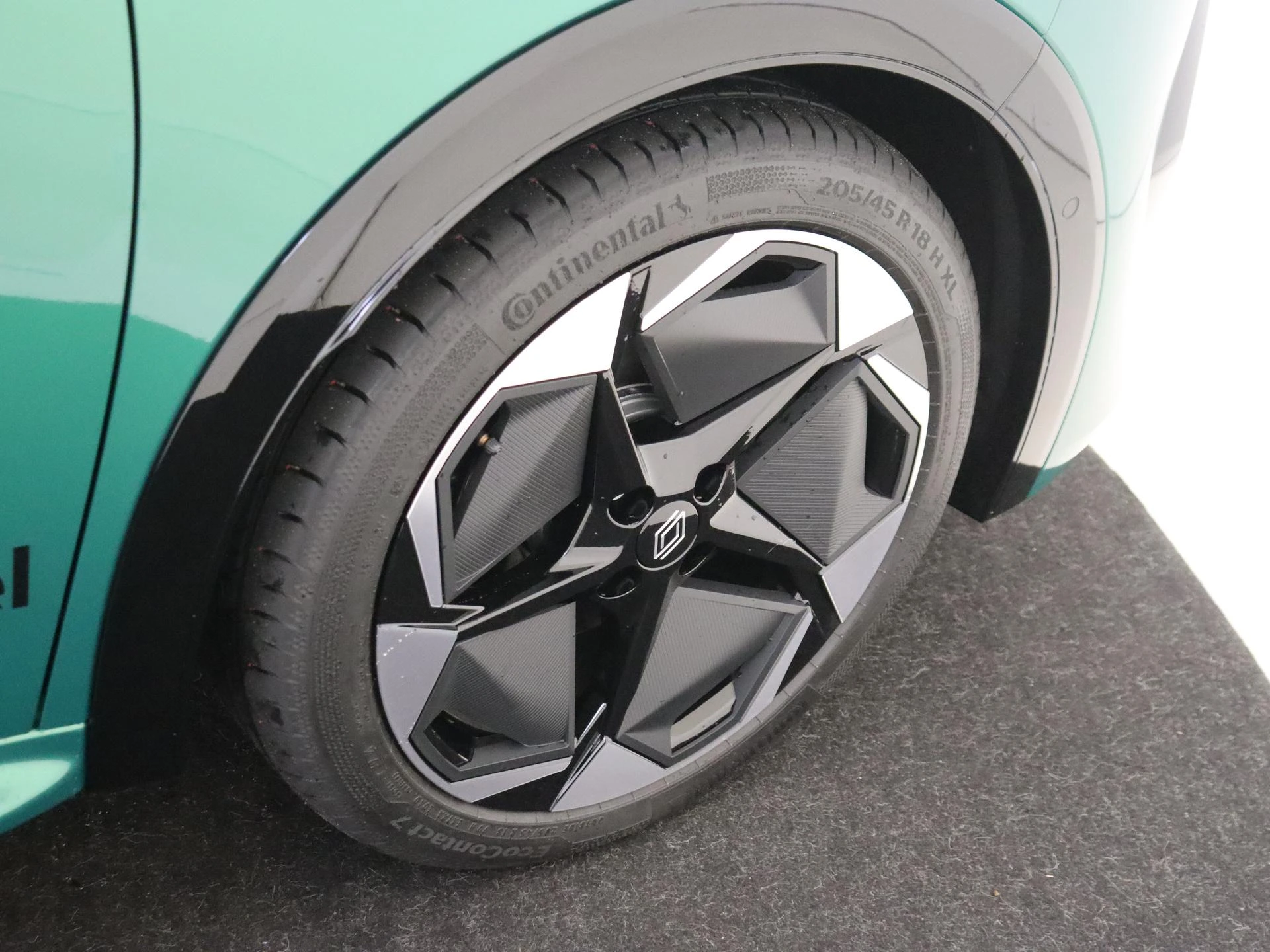 Renault-Clio-image-26