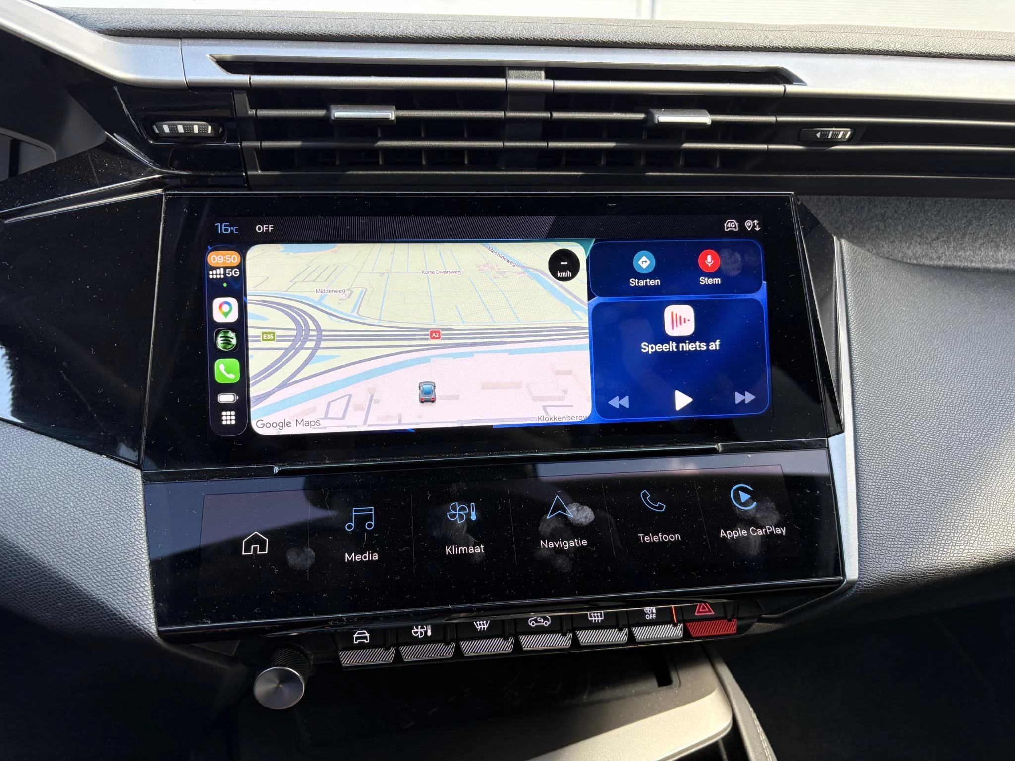 Peugeot-308-image-24