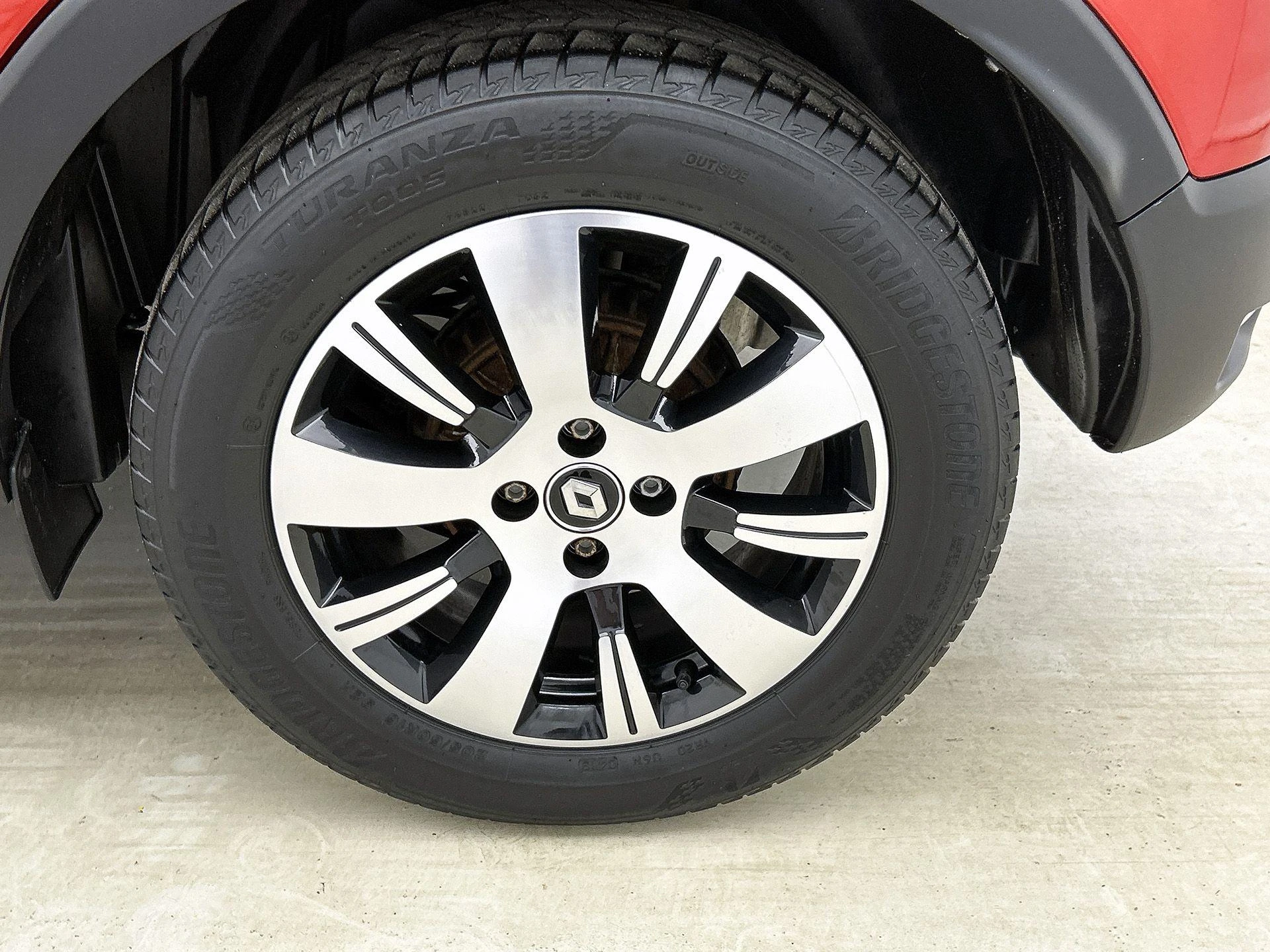 Renault-Captur-image-36