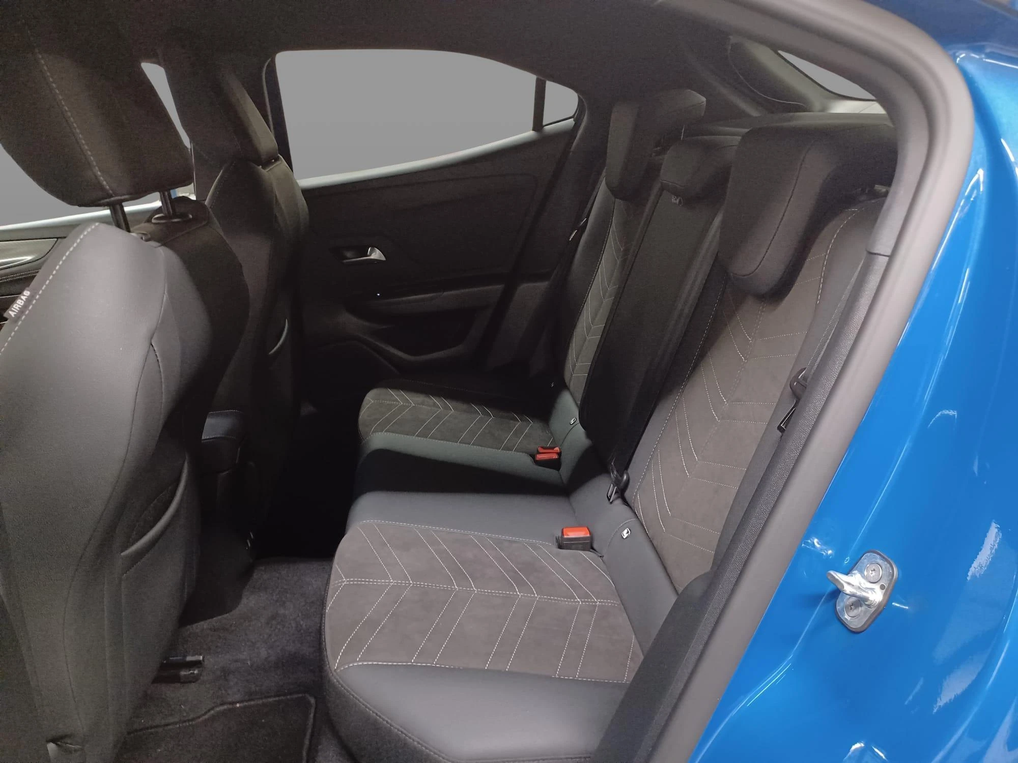 Opel-Mokka-image-12