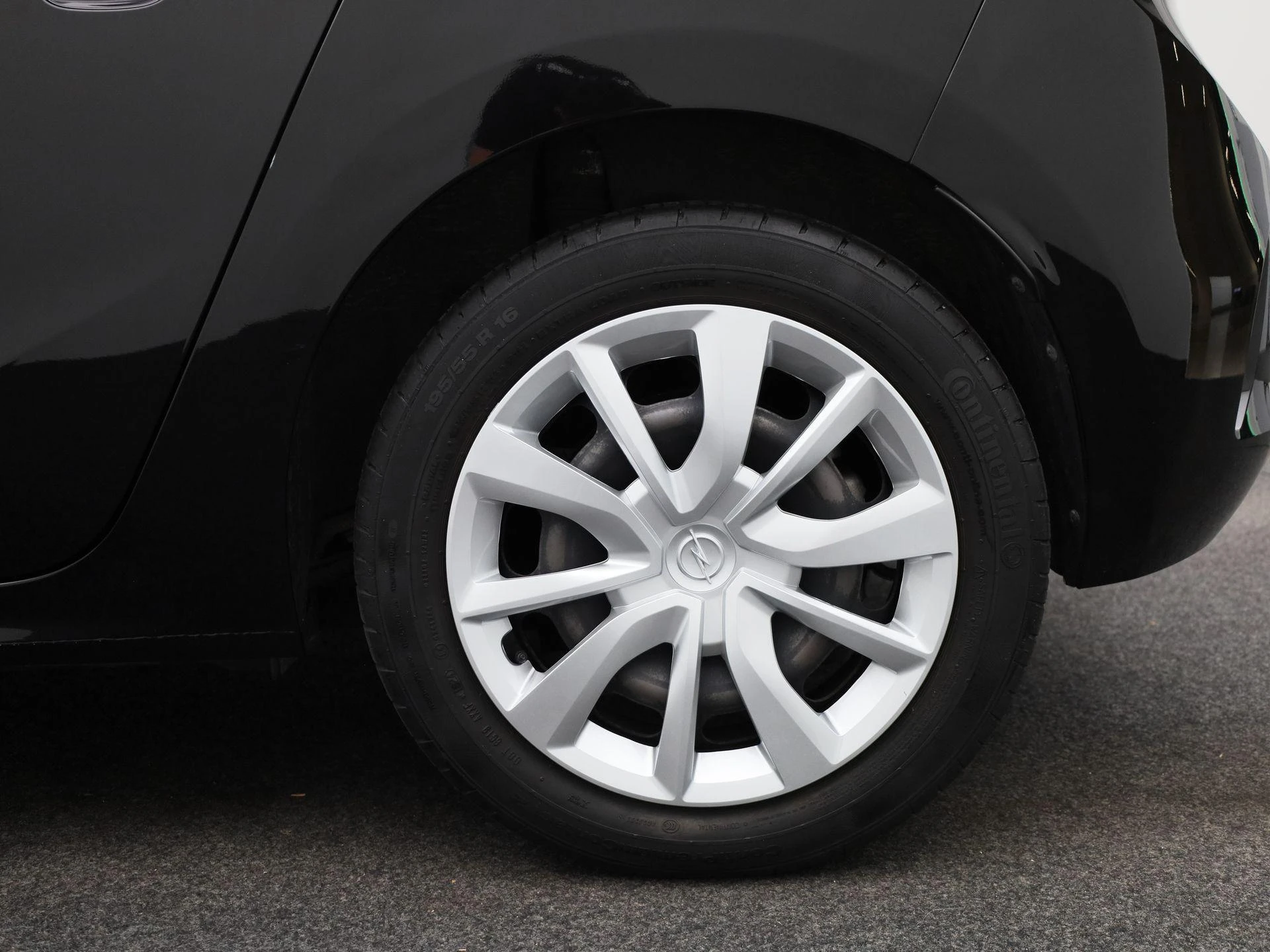 Opel-Corsa-e-image-12