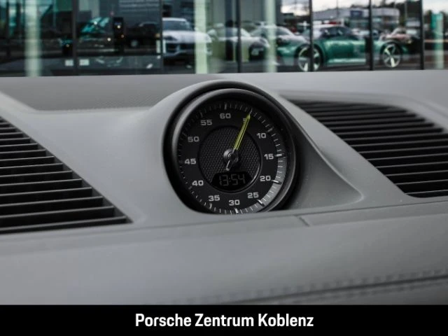 Porsche-Cayenne-image-24