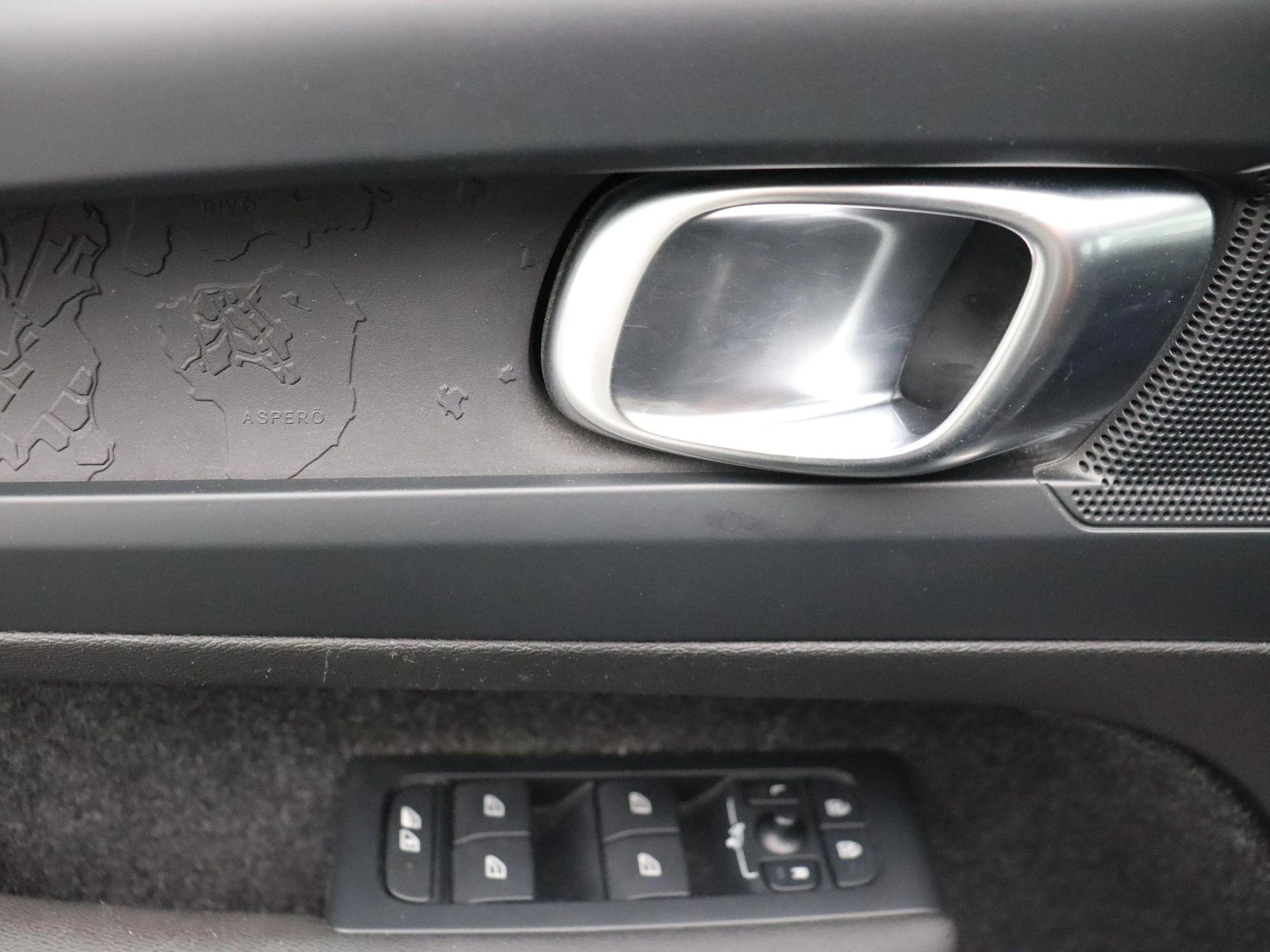 Volvo XC40 T4 PHEV PDC A | Cruise | LED