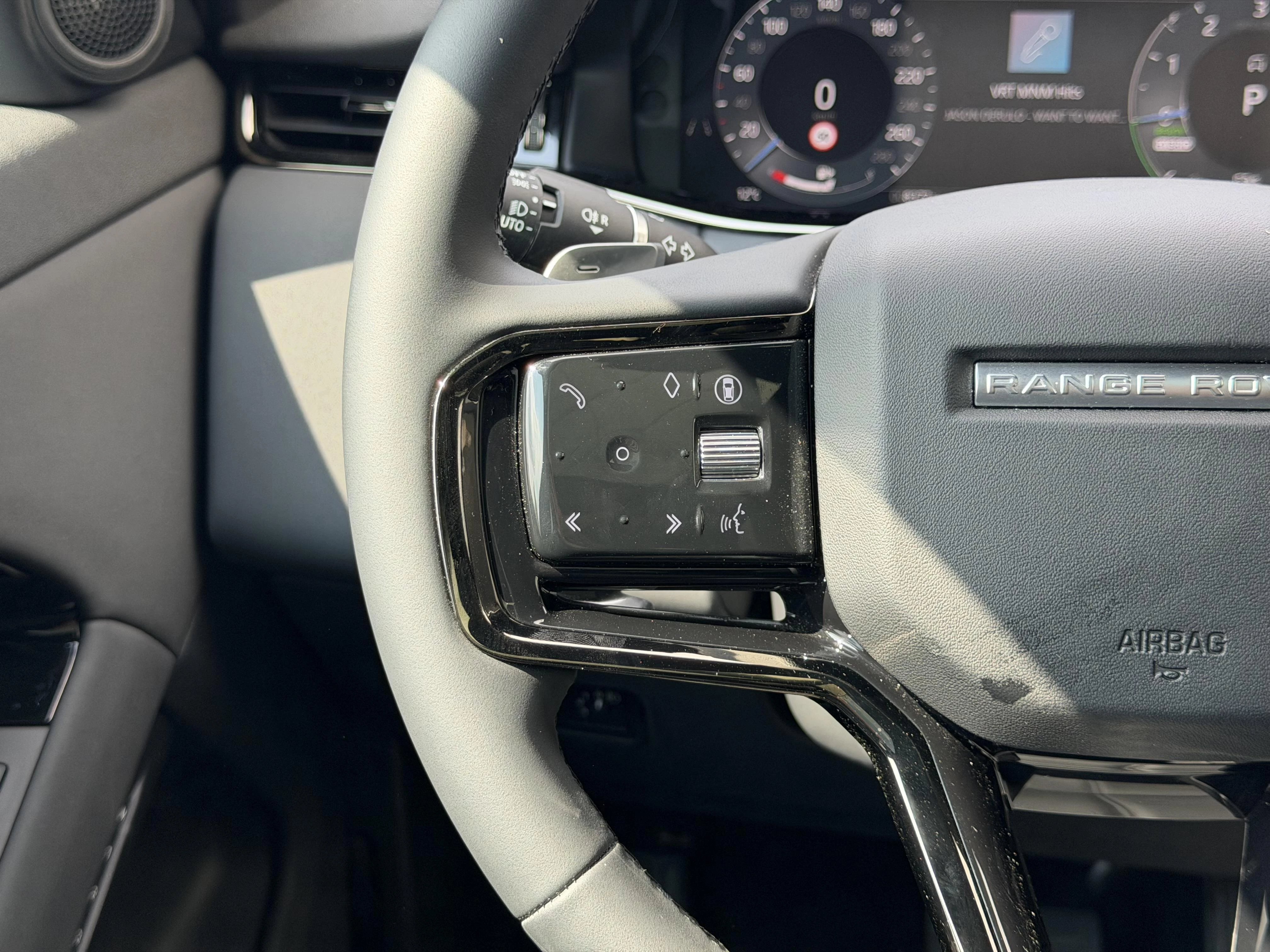 Land Rover Range Rover Evoque P300e S AWD Auto. 24MY