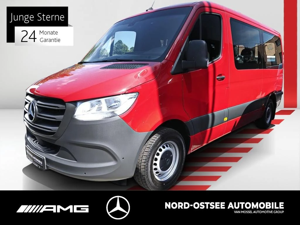 Mercedes-Benz-Sprinter-image-0