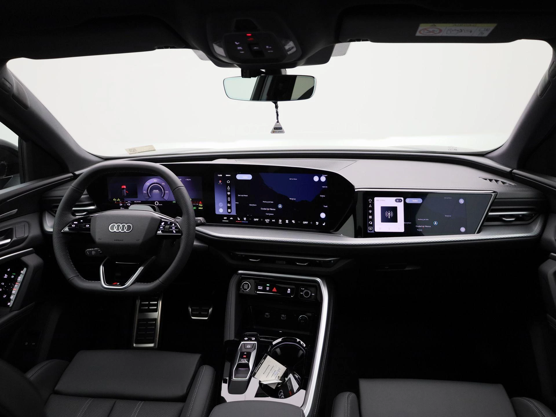 Audi Q5 2.0 TFSI e-hybrid quattro S edition Competition