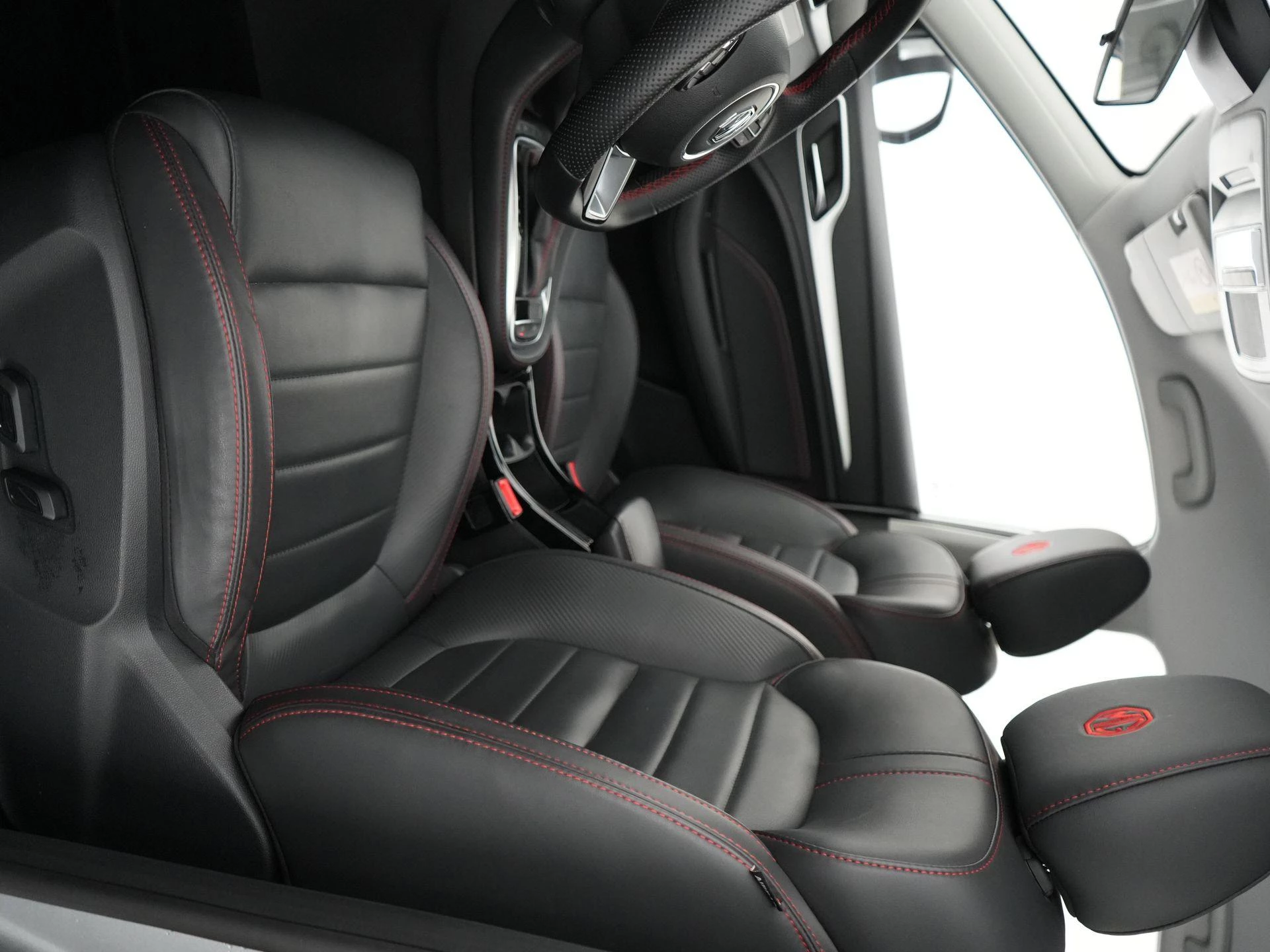 MG ZS 1.0 T-GDi AT LUXURY