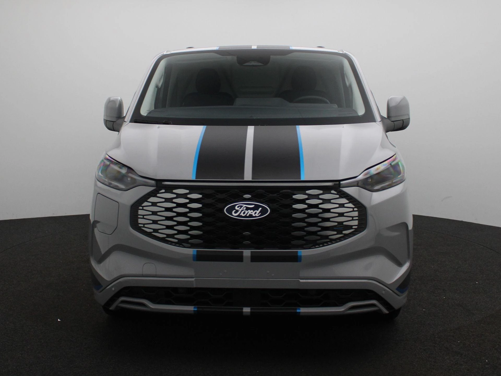 Ford-E-Transit-image-2