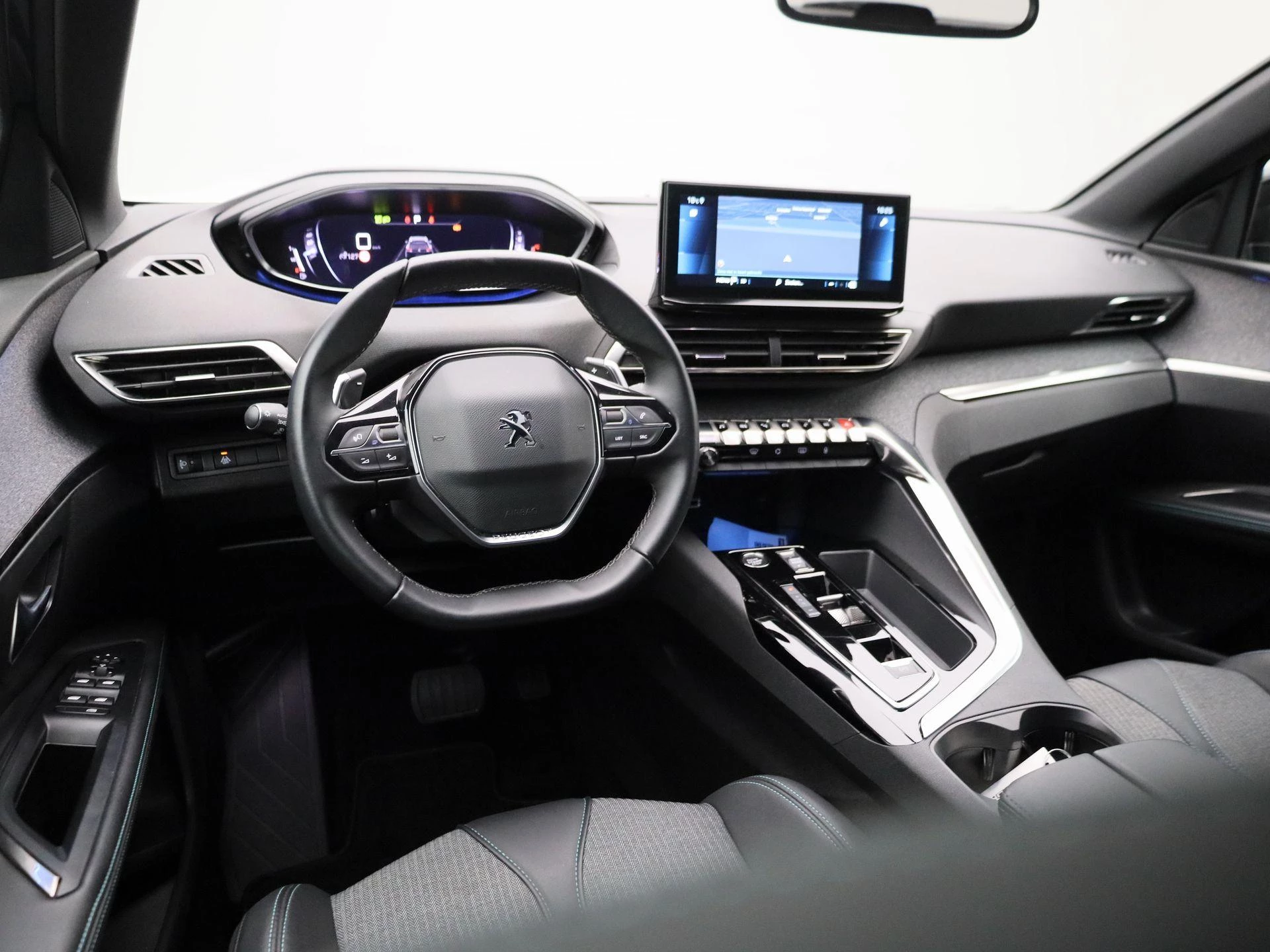 Peugeot-5008-image-7