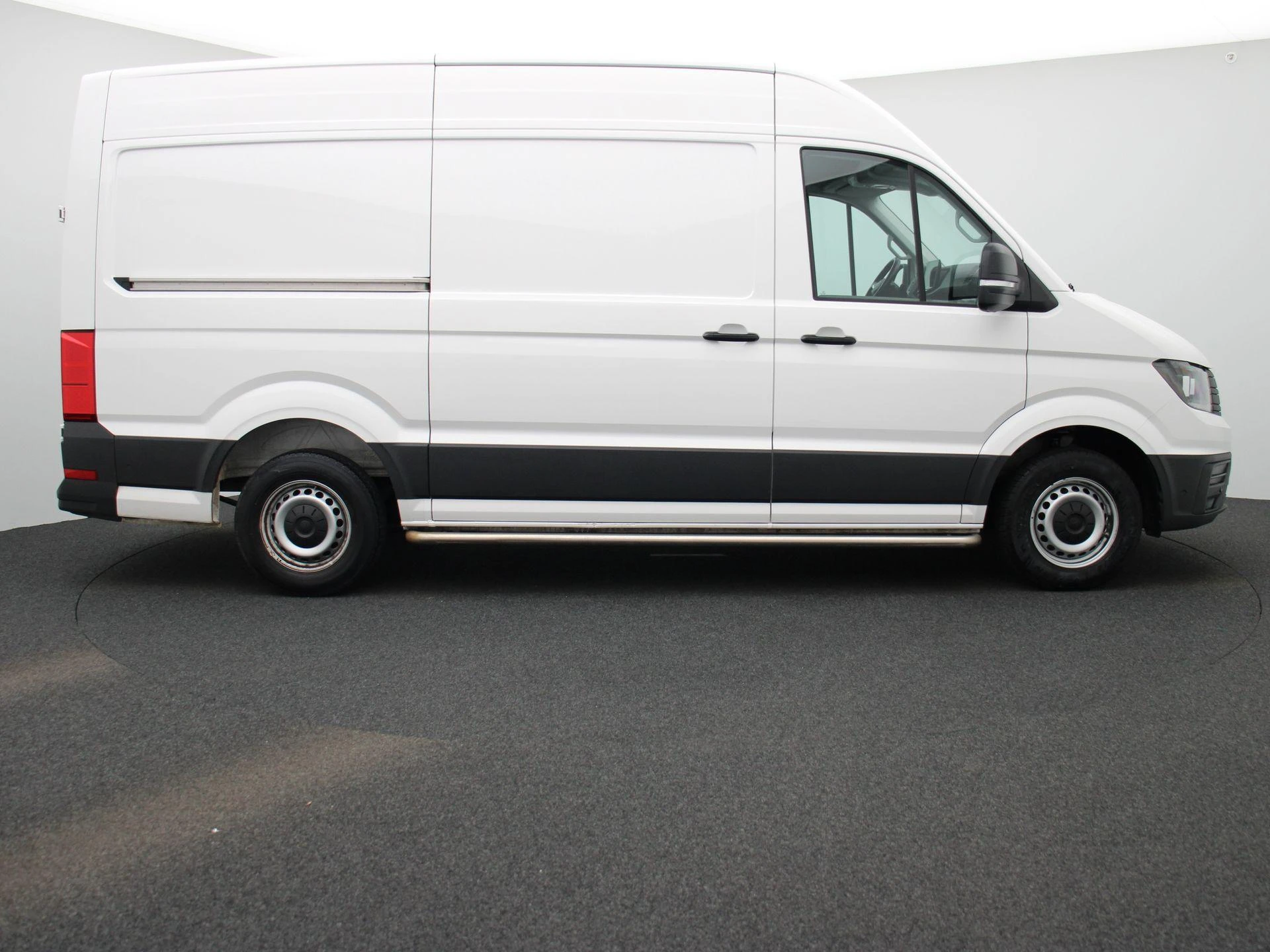 Volkswagen-Crafter-image-5