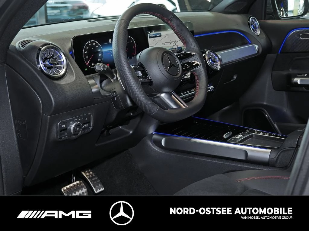 Mercedes-Benz GLB 200 d AMG PANO AHK SOUND TOTWINKEL AMG Line